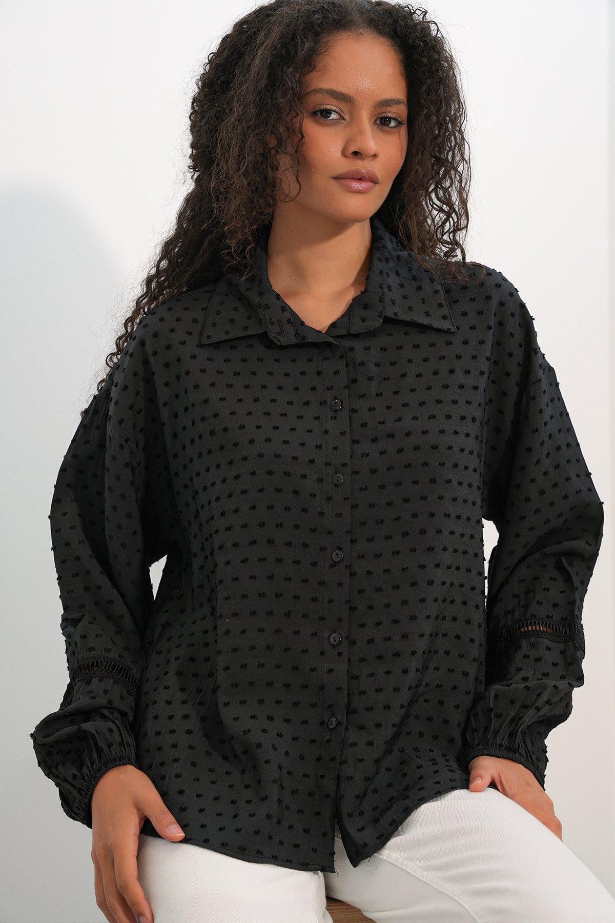 Image of Kadın Oversize Desenli Gömlek 20379 - Siyah