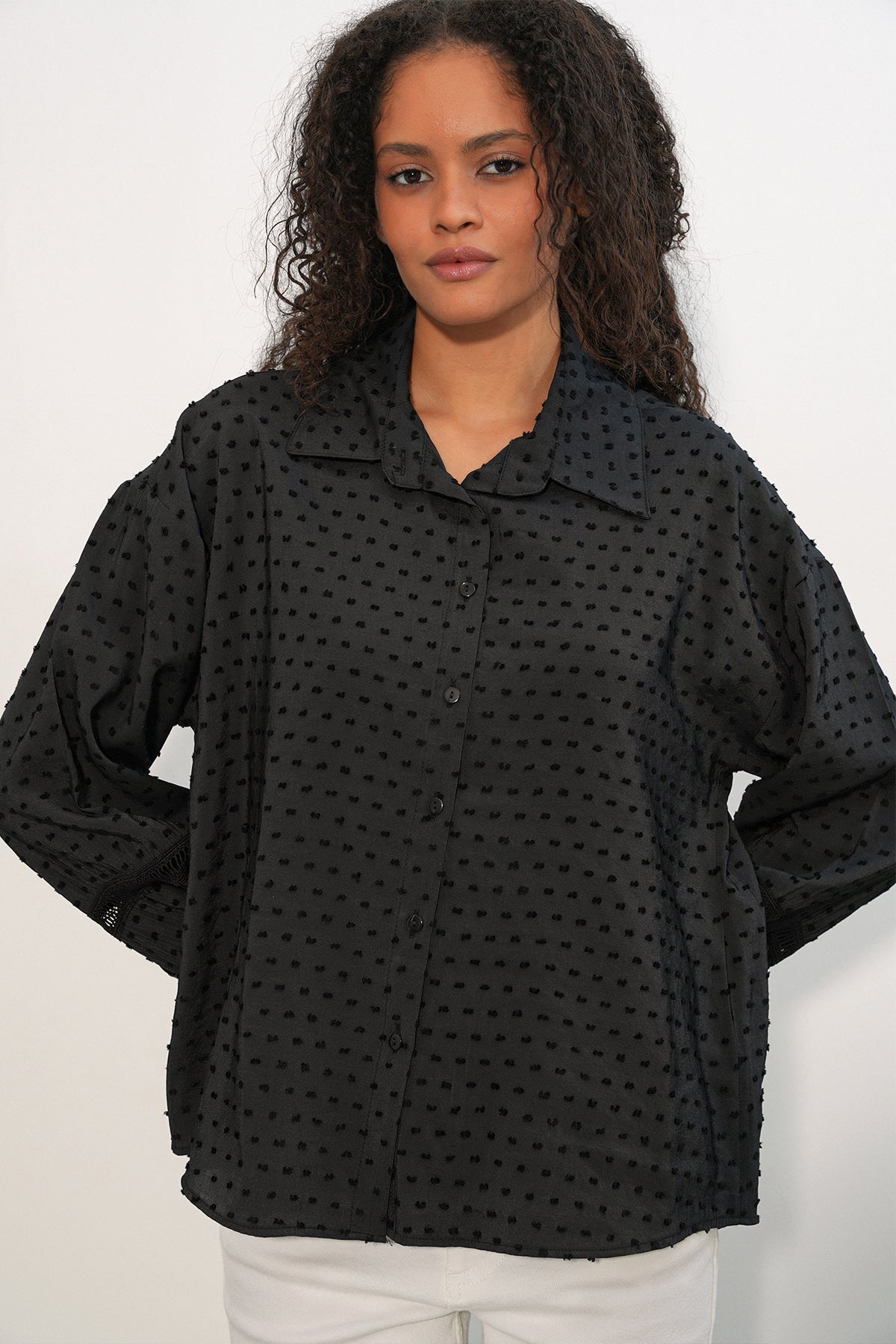 Image of Kadın Oversize Desenli Gömlek 20379 - Siyah