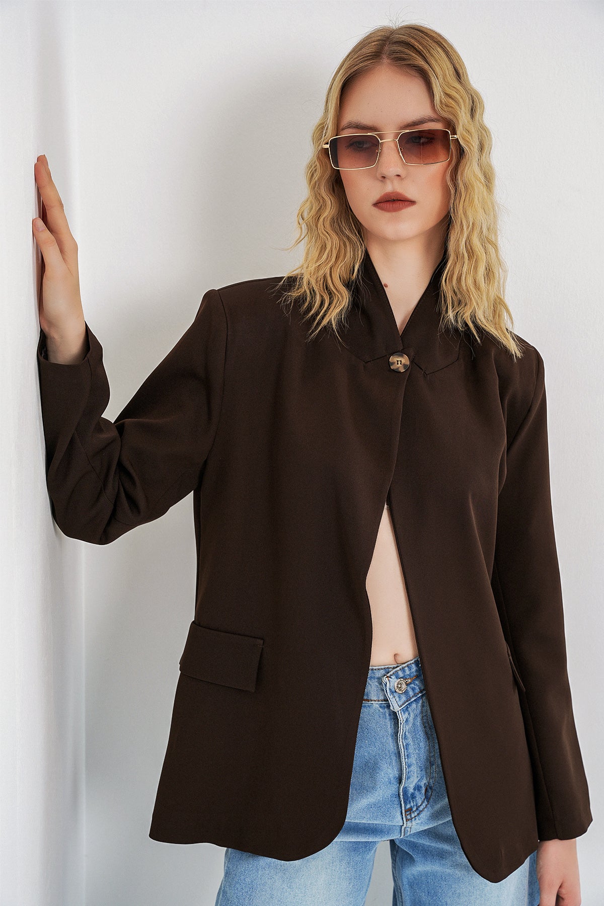 Image of Kadın Tek Düğmeli Oversize Blazer Ceket 0749 - Kahverengi