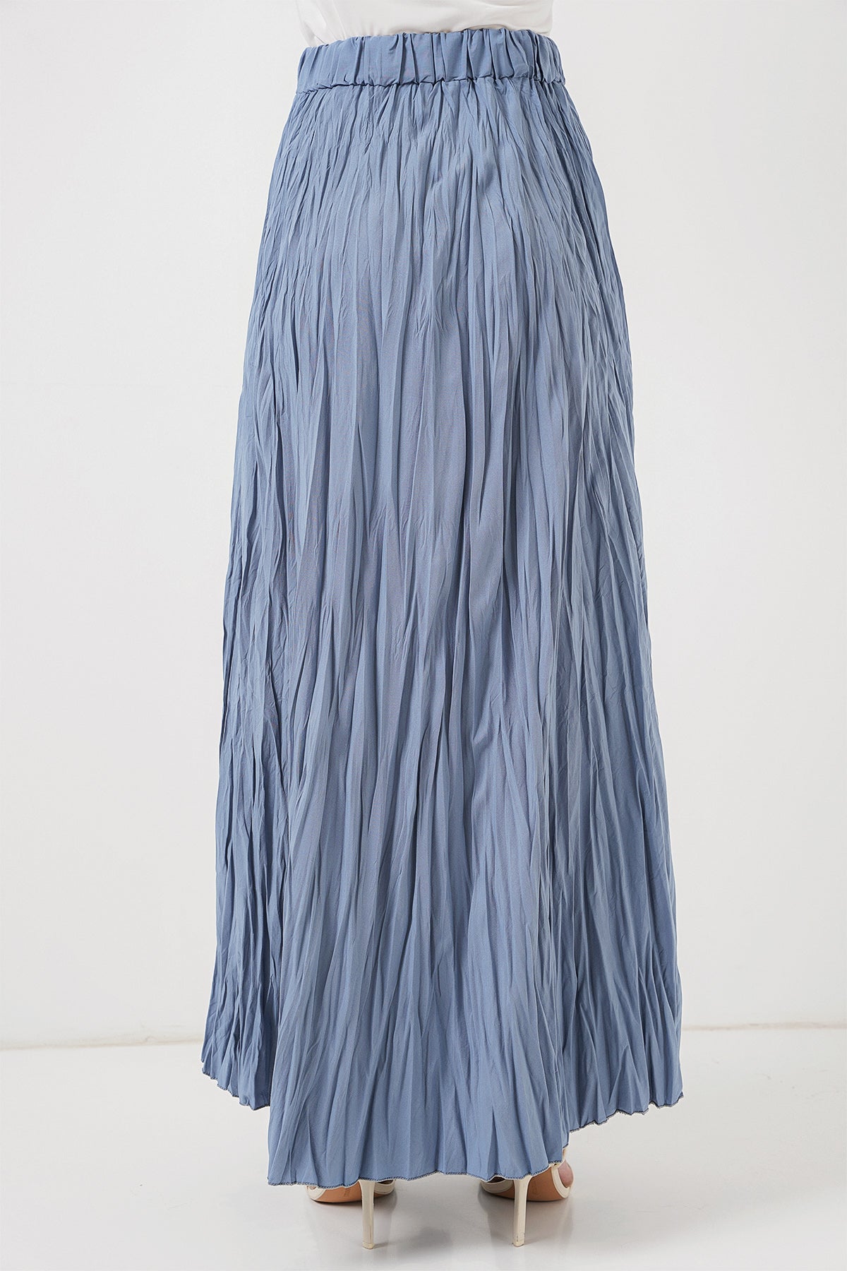 Image of Women's Long Wrinkled Skirt 8042 - Indigo