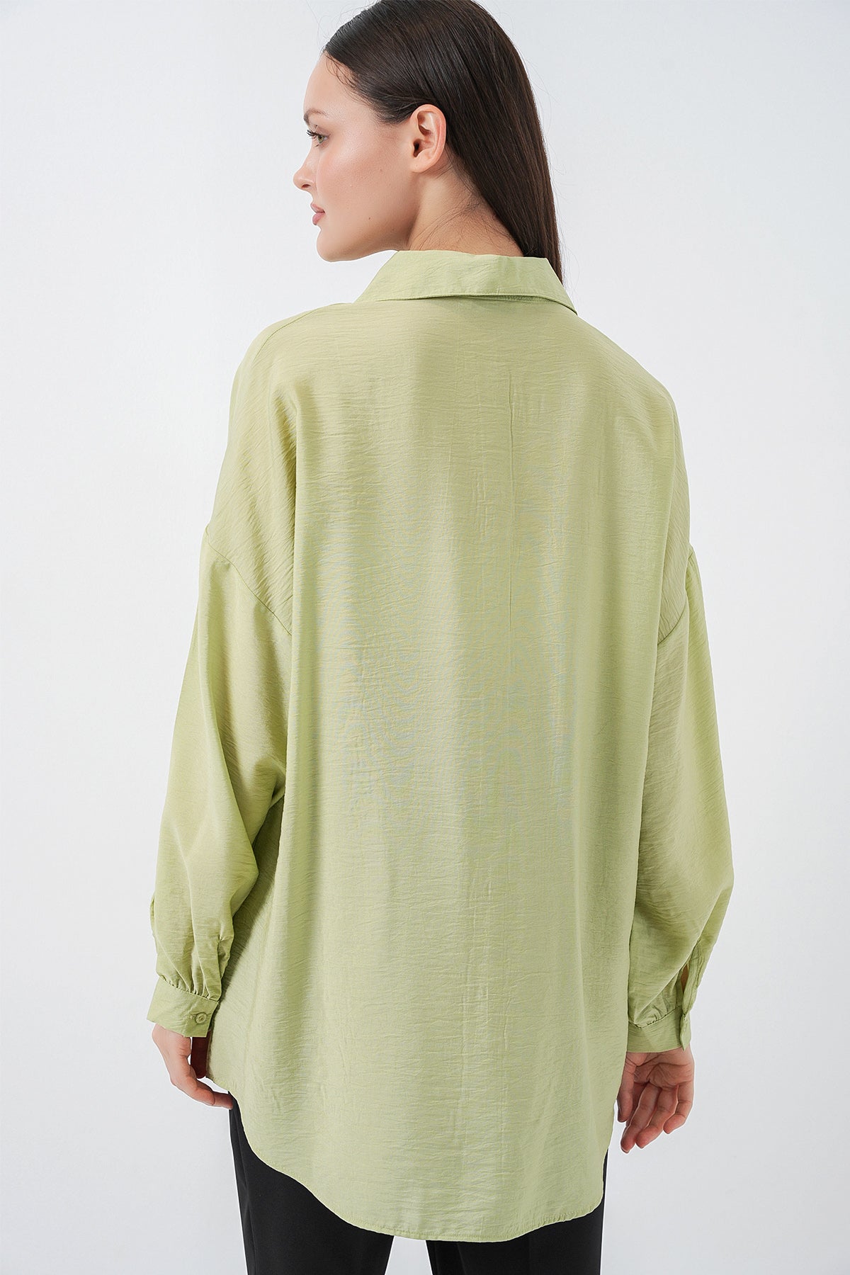 Image of Kadın Uzun Oversize Gömlek 5965 - E.Yeşil
