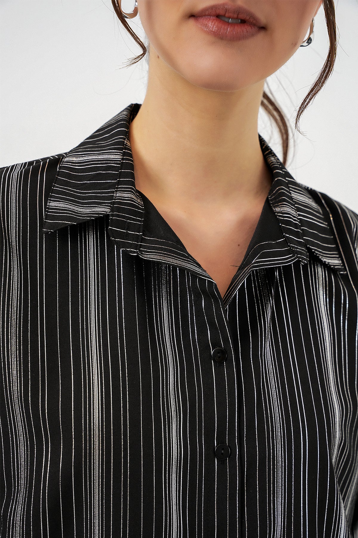 Image of Women's Black Striped Foil Pattern Shirt 20253
