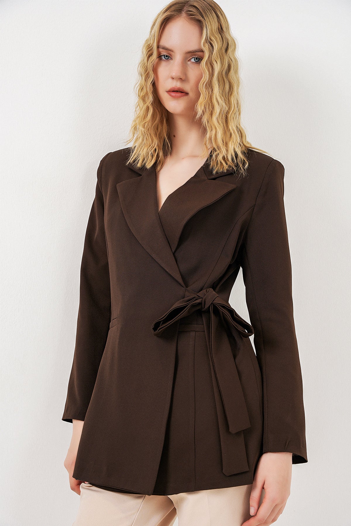 Image of Kadın Yandan Bağlamalı Blazer Ceket 0750 - Kahverengi
