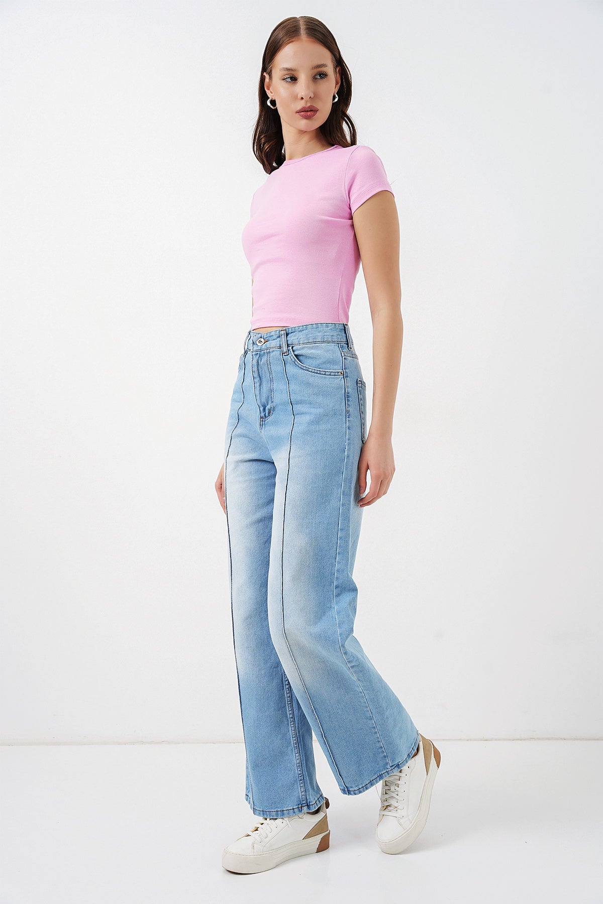 Image of Women's High-Waisted Jeans 30082 - Light Blue