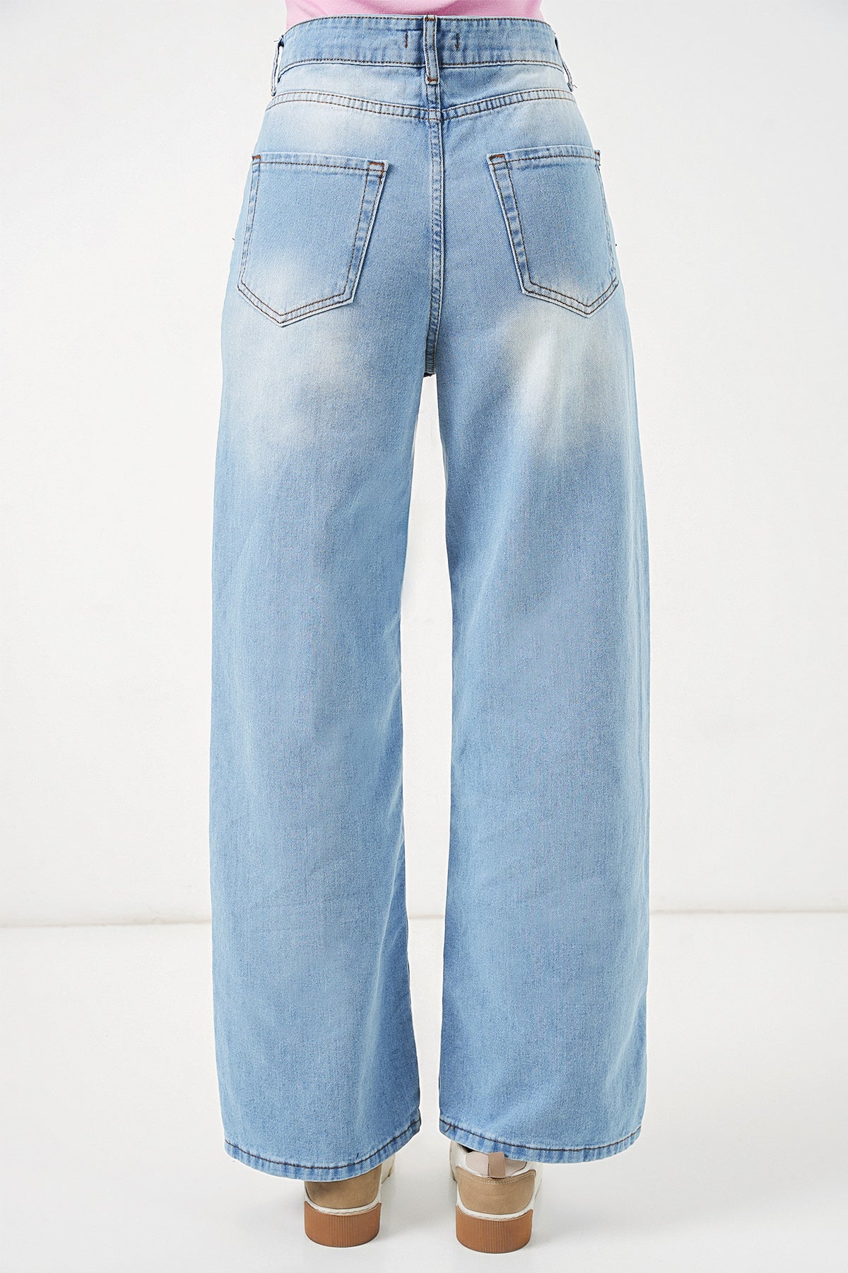 Image of Women's High-Waisted Jeans 30082 - Light Blue