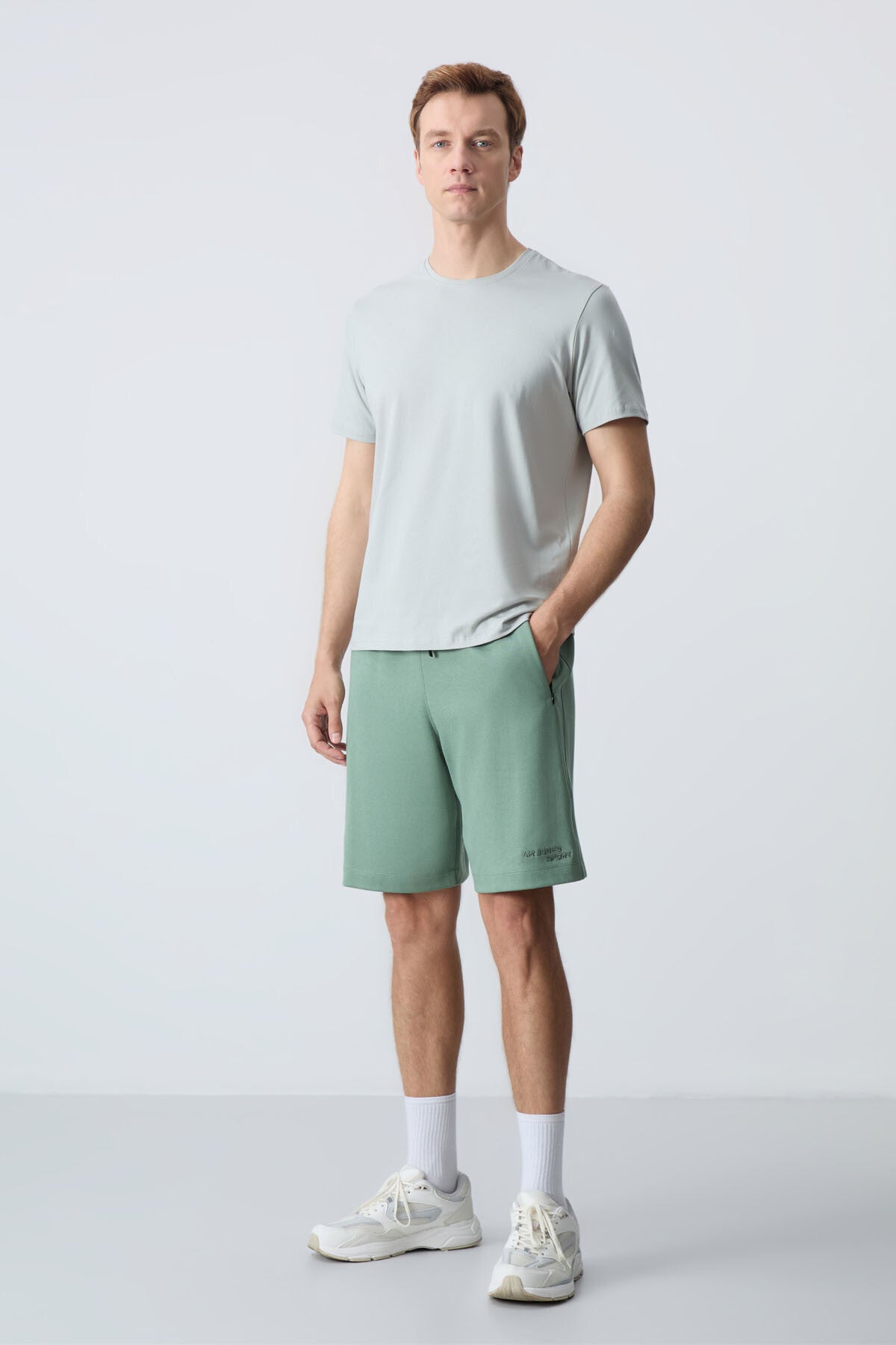 Image of Light Green Cotton Thick Soft Textured Standard Fit Basic Men's Shorts - 81276