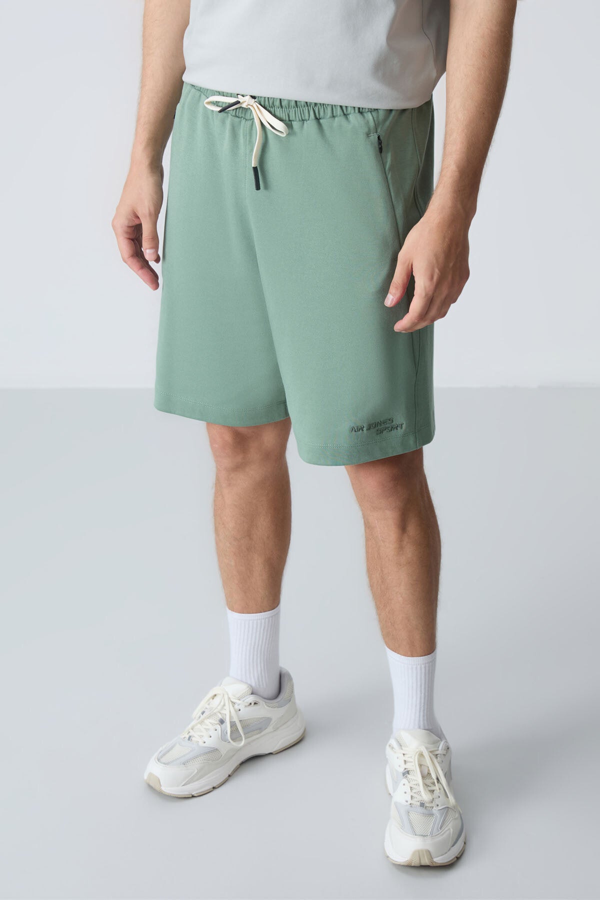 Image of Açık Yeşil Pamuklu Kalın Yumuşak Dokulu Standart Fit Basic Erkek Şort  - 81276
