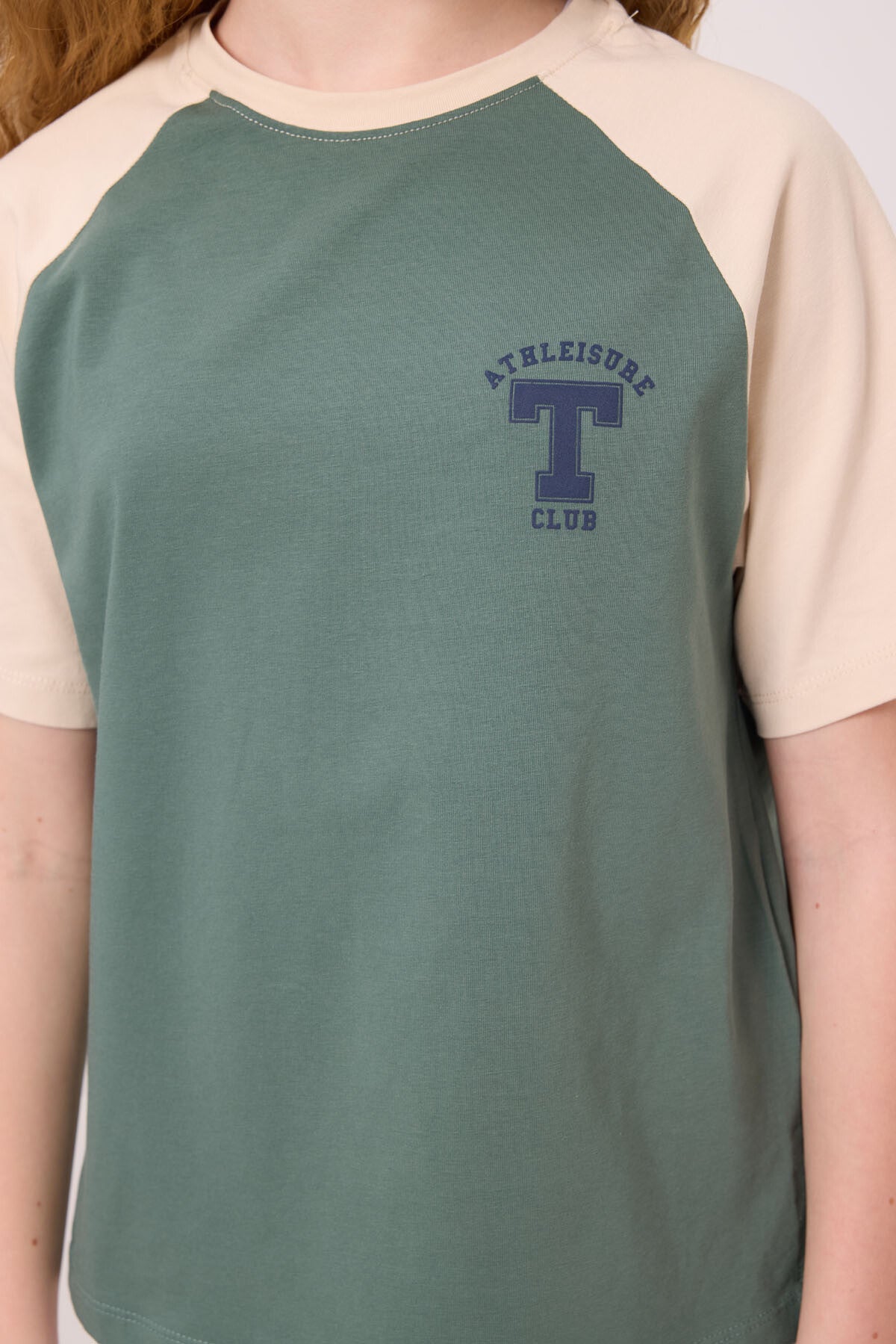 Image of Açık Yeşil O Yaka  Pamuklu Baskılı Oversize Fit Kız Çocuk T-Shirt - 75179
