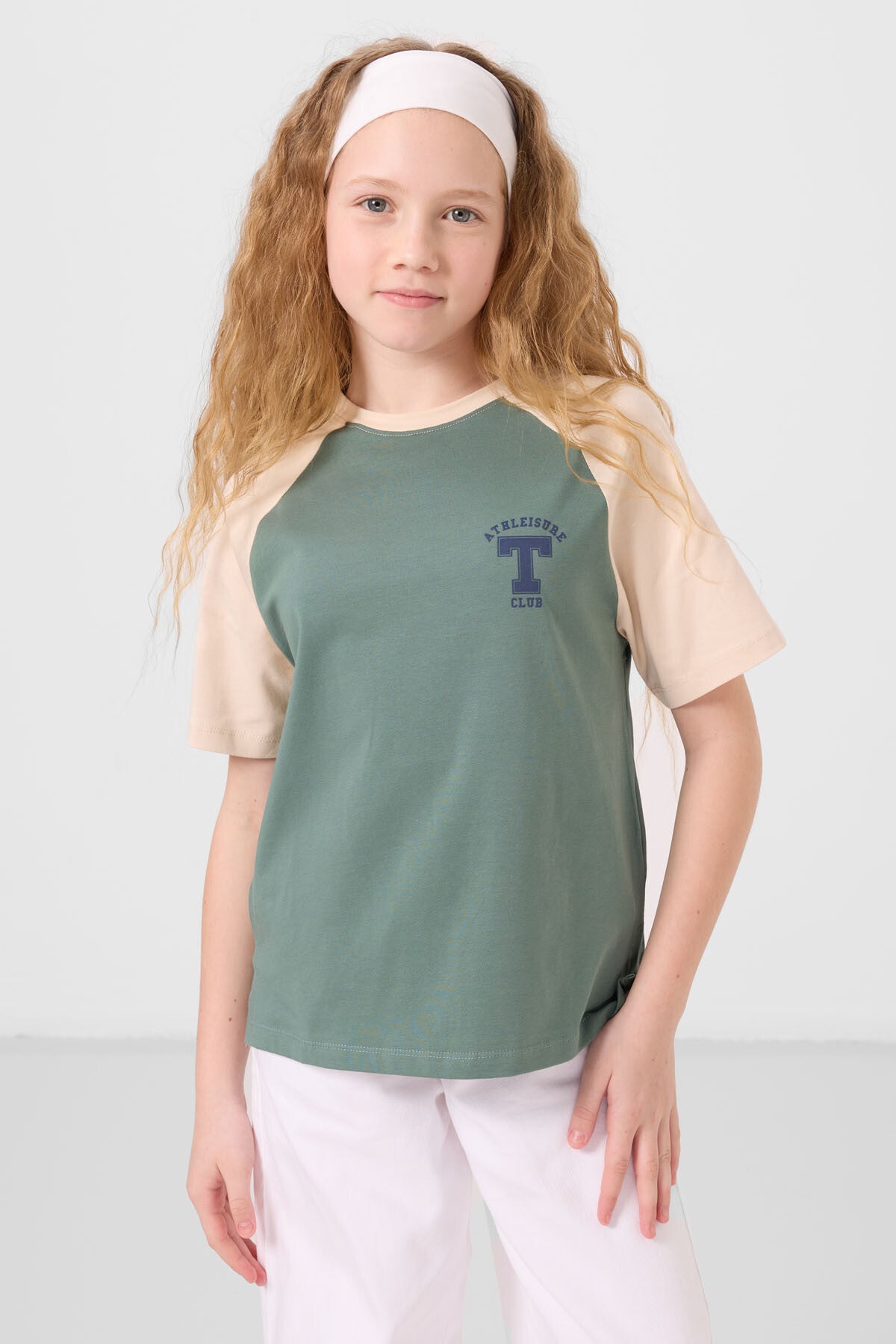 Image of Açık Yeşil O Yaka  Pamuklu Baskılı Oversize Fit Kız Çocuk T-Shirt - 75179