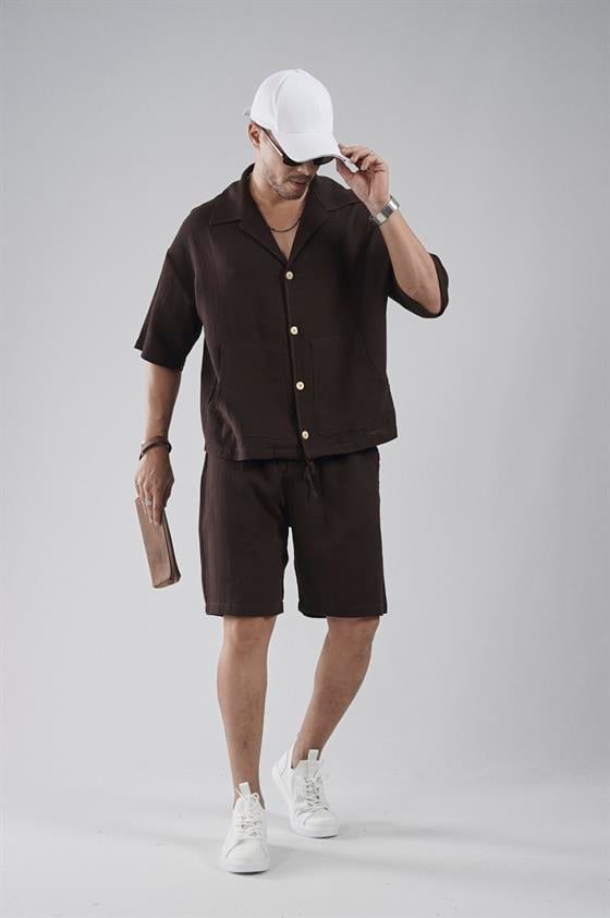Image of Oversize Men's Shirt and Shorts Set with Kangaroo Pocket