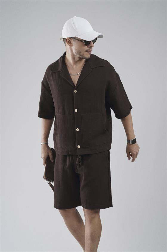 Image of Oversize Men's Shirt and Shorts Set with Kangaroo Pocket