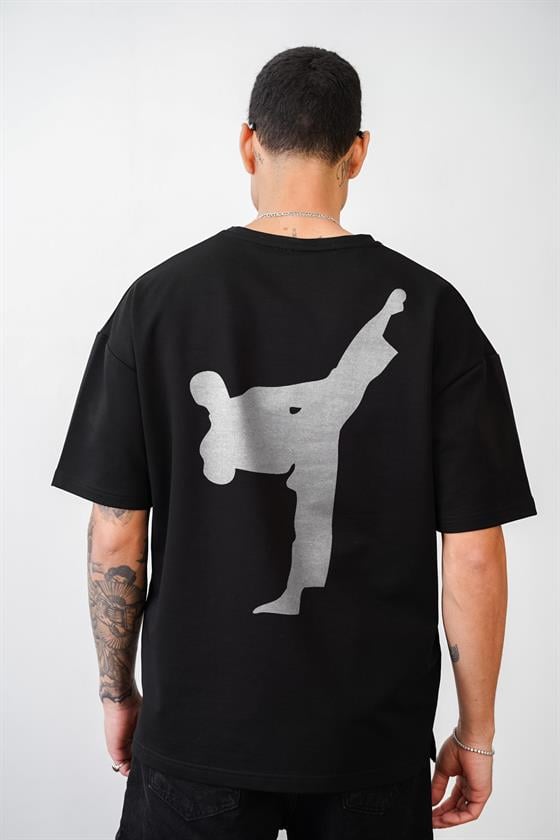 Image of Tricou unisex supradimensionat cu imprimeu karate