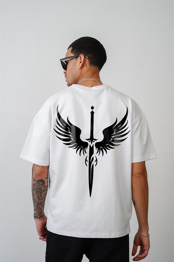 Image of Tricou unisex cu imprimeu de sabie, croială oversize