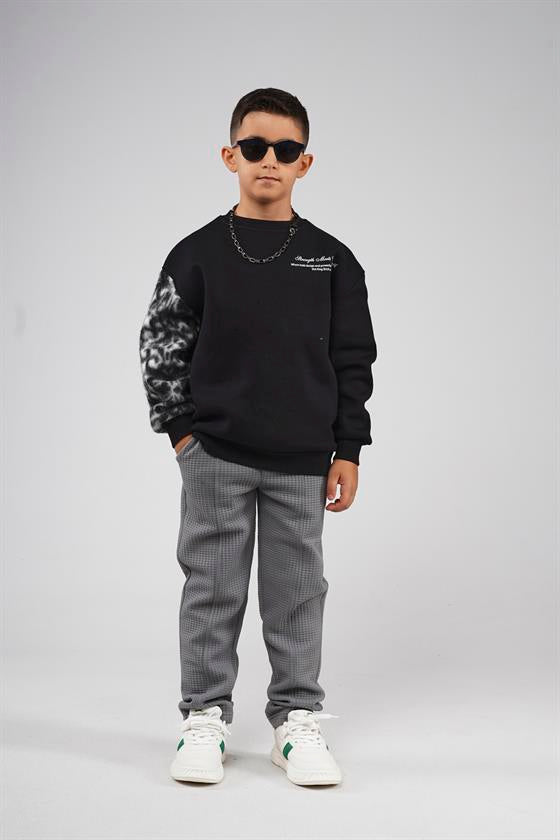 Image of Kingbrich Kids Crew Neck Sleeve Trimmed Printed Children's Sweatshirt