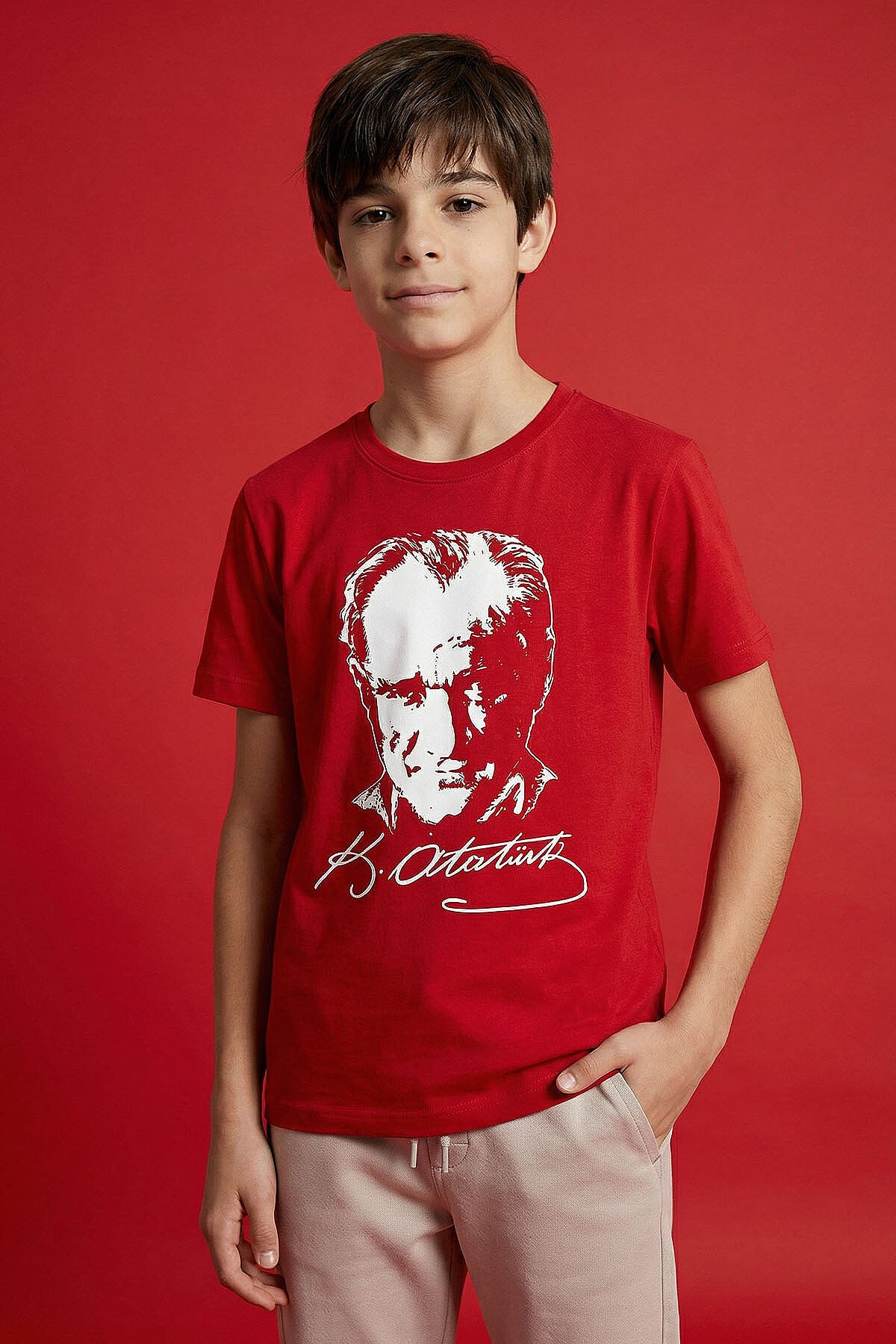 Image of Kırmızı Atatürk Baskılı Unisex Çocuk T-Shirt - 11332