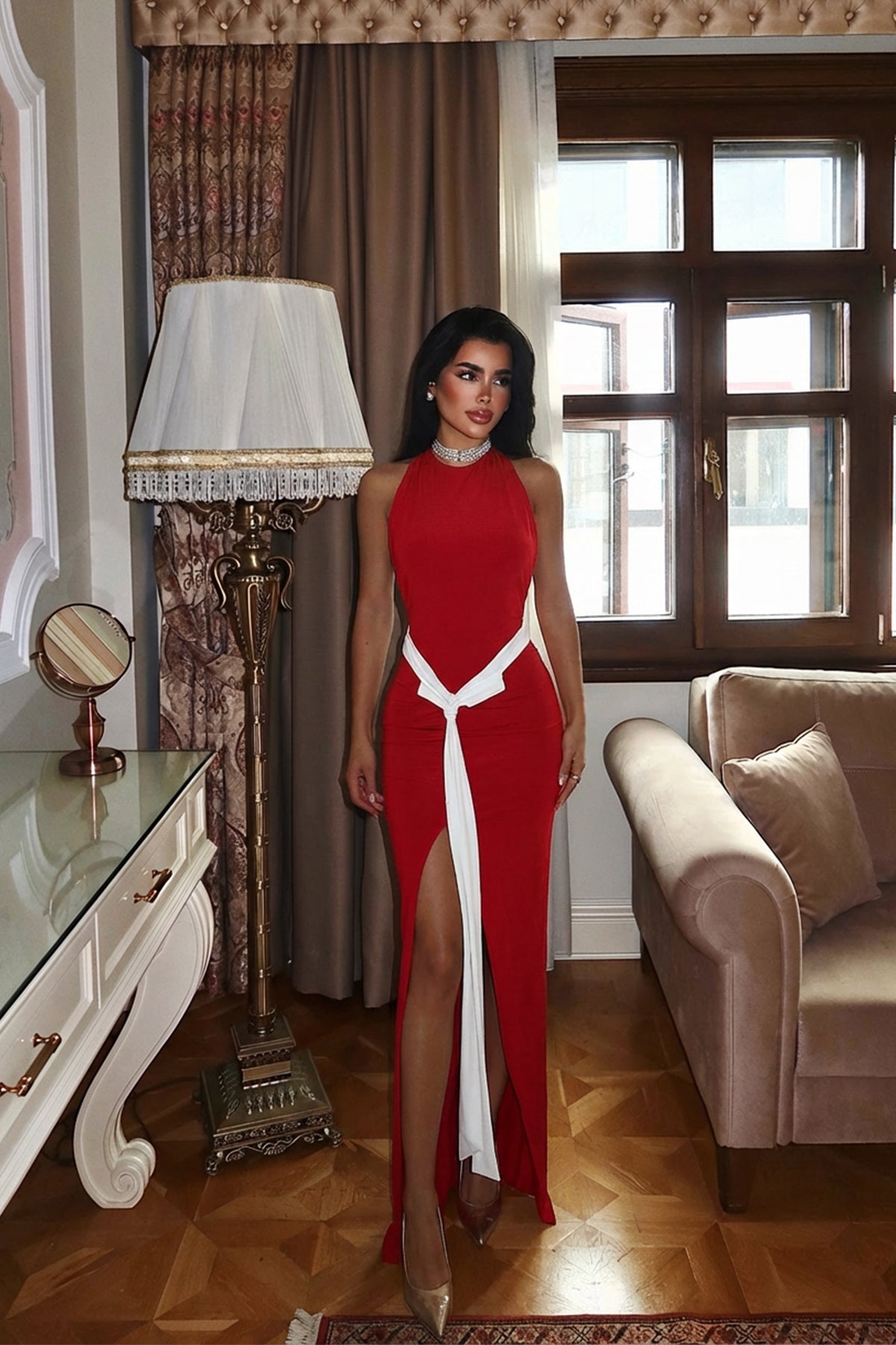 Image of Kırmızı Giselle Fiyonk Detaylı Yırtmaçlı Elbise ATE-3023