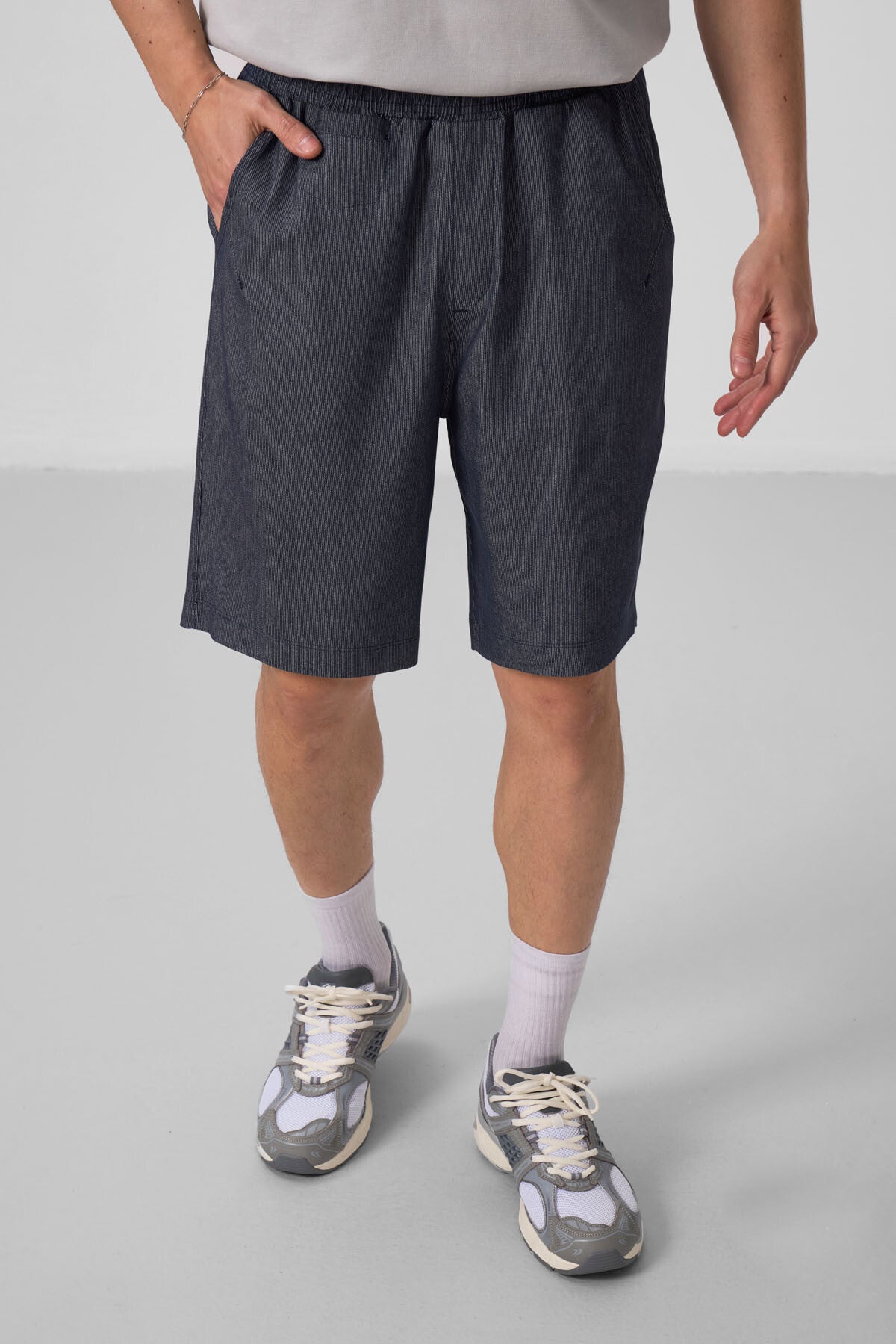 Image of Kot Lacivert Standart Fit Dokuma Hafif Esnek Chino Erkek Şort - 81290