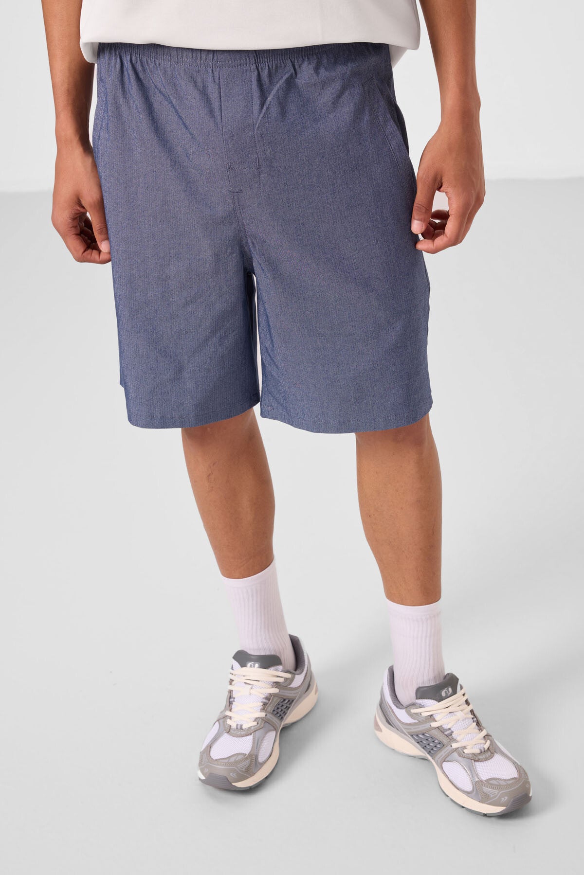 Image of Kot Lacivert Standart Fit Dokuma Hafif Esnek Chino Erkek Şort - 81292