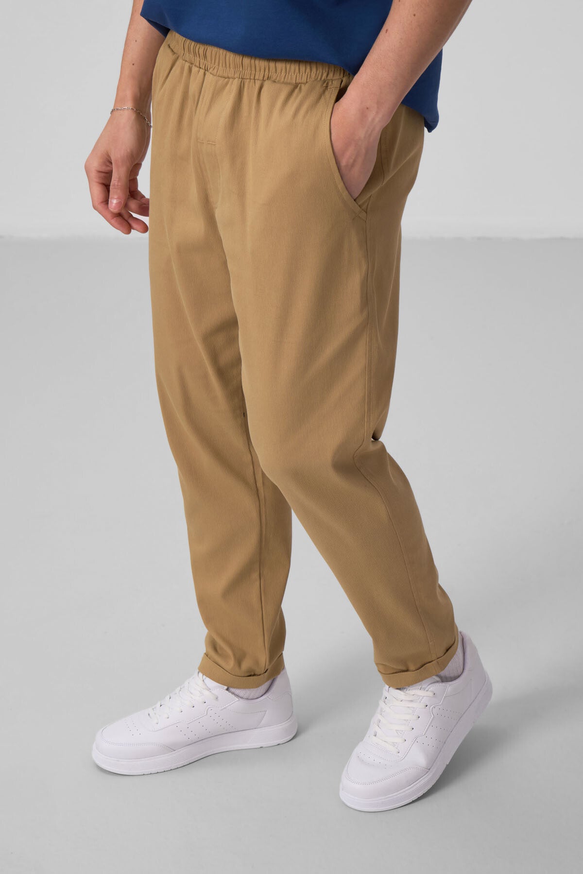 Image of Koyu Bej Standart Fit Dokuma Hafif Esnek Chino Erkek Pantolon - 82175