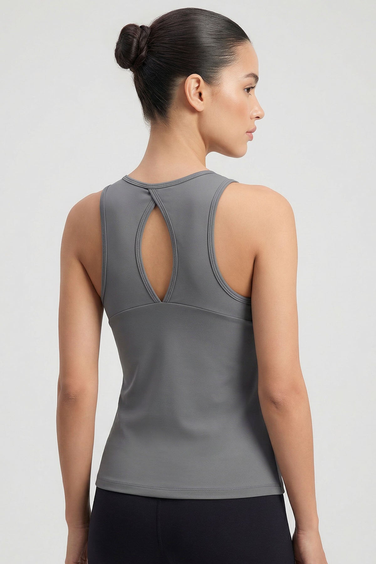 Image of Koyu Gri Standart Fit Çapraz Sırt Detaylı Kadın Spor Atlet - 97296