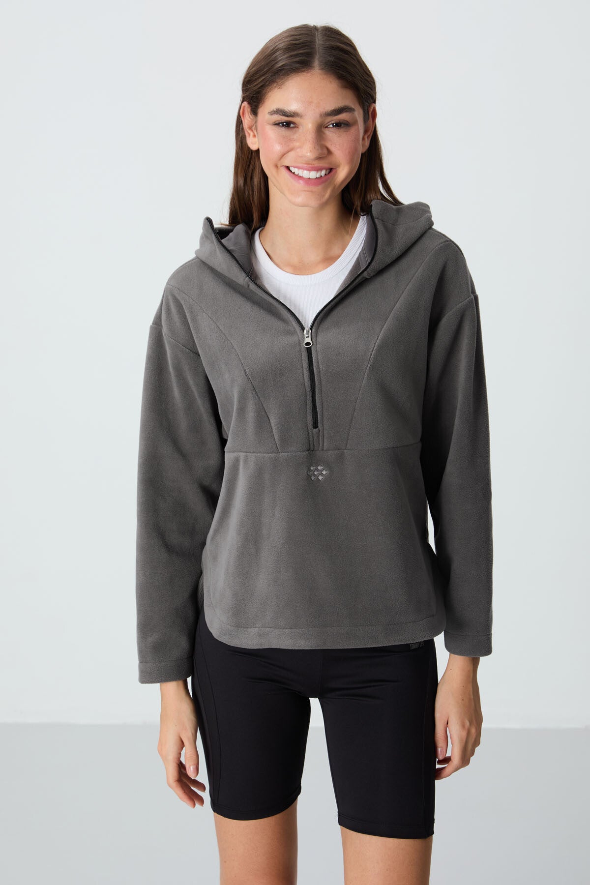 Image of Koyu Gri Kalın Yumuşak Dokulu Kapüşonlu Oversize Nakışlı Polar Kadın Sweatshirt -97286