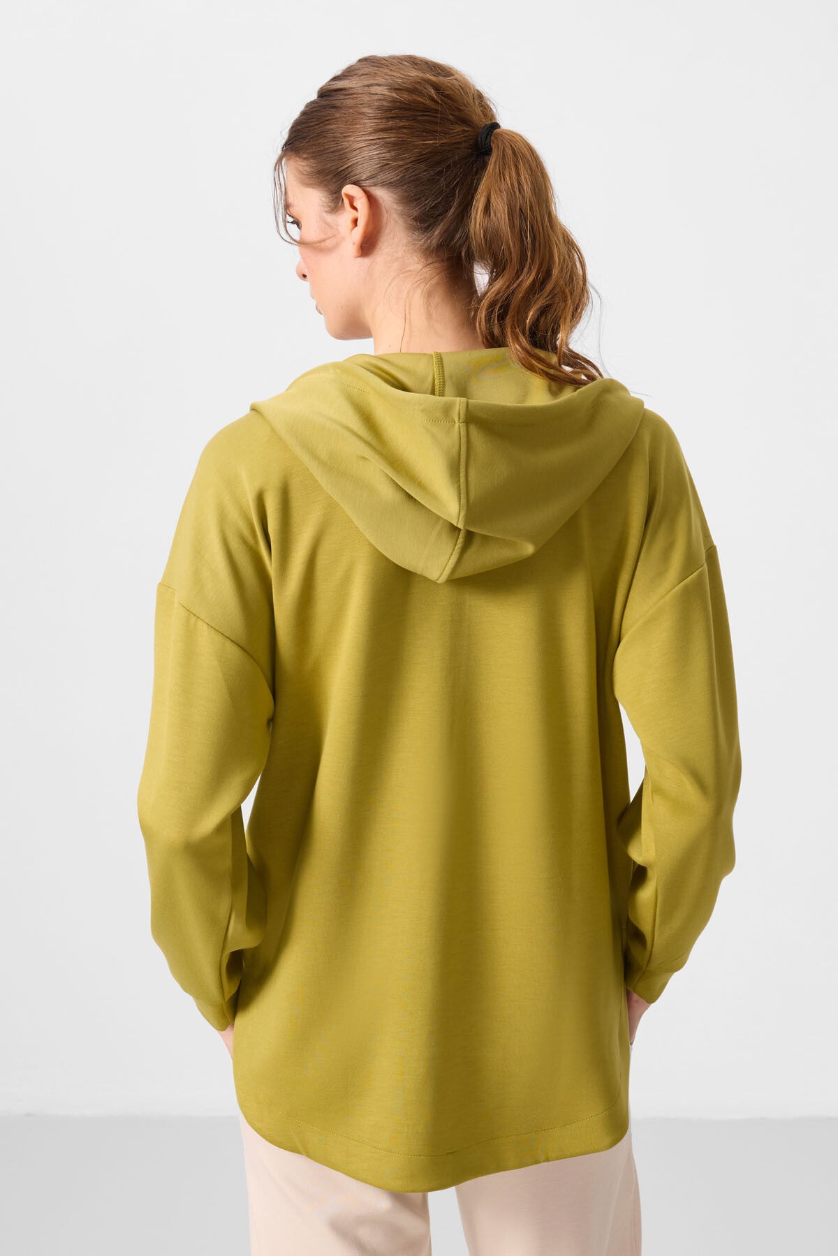 Image of Koyu Hardal Yumuşak Dokulu Kapüşonlu Oversize Kadın Tunik Sweatshirt - 97302