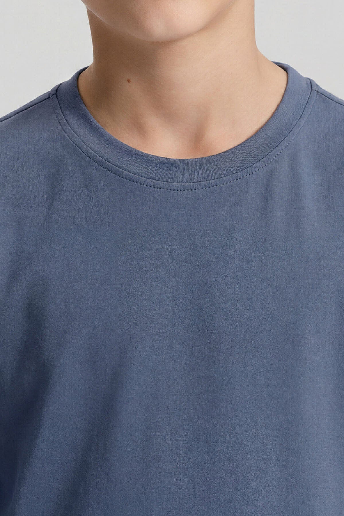 Image of Koyu Mavi O Yaka Standart Fit Basic Uzun Kollu Unisex Çocuk T-Shirt - 11329
