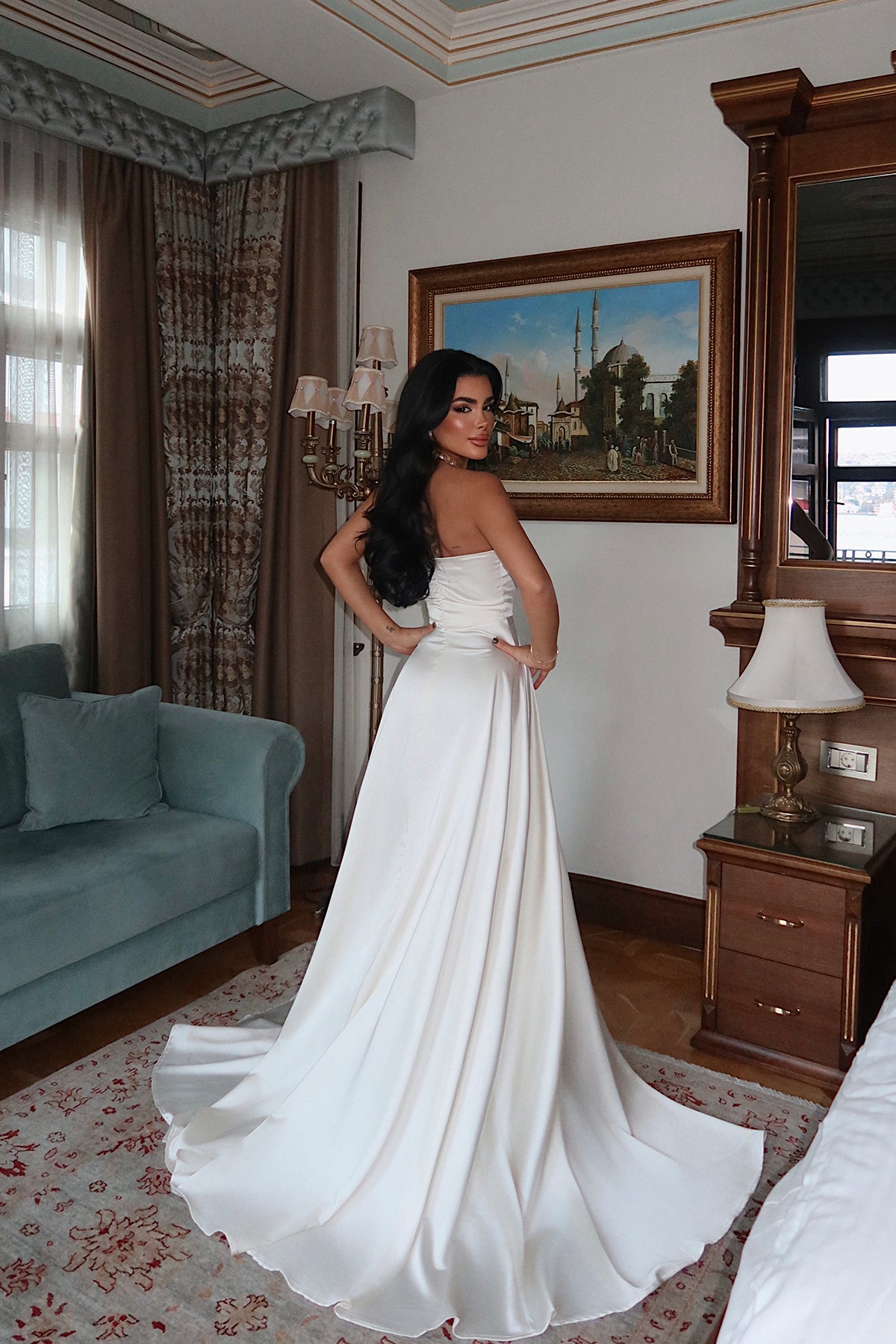 Image of Krem Roseline Gül Detaylı Yırtmaçlı Abiye ATE-3718