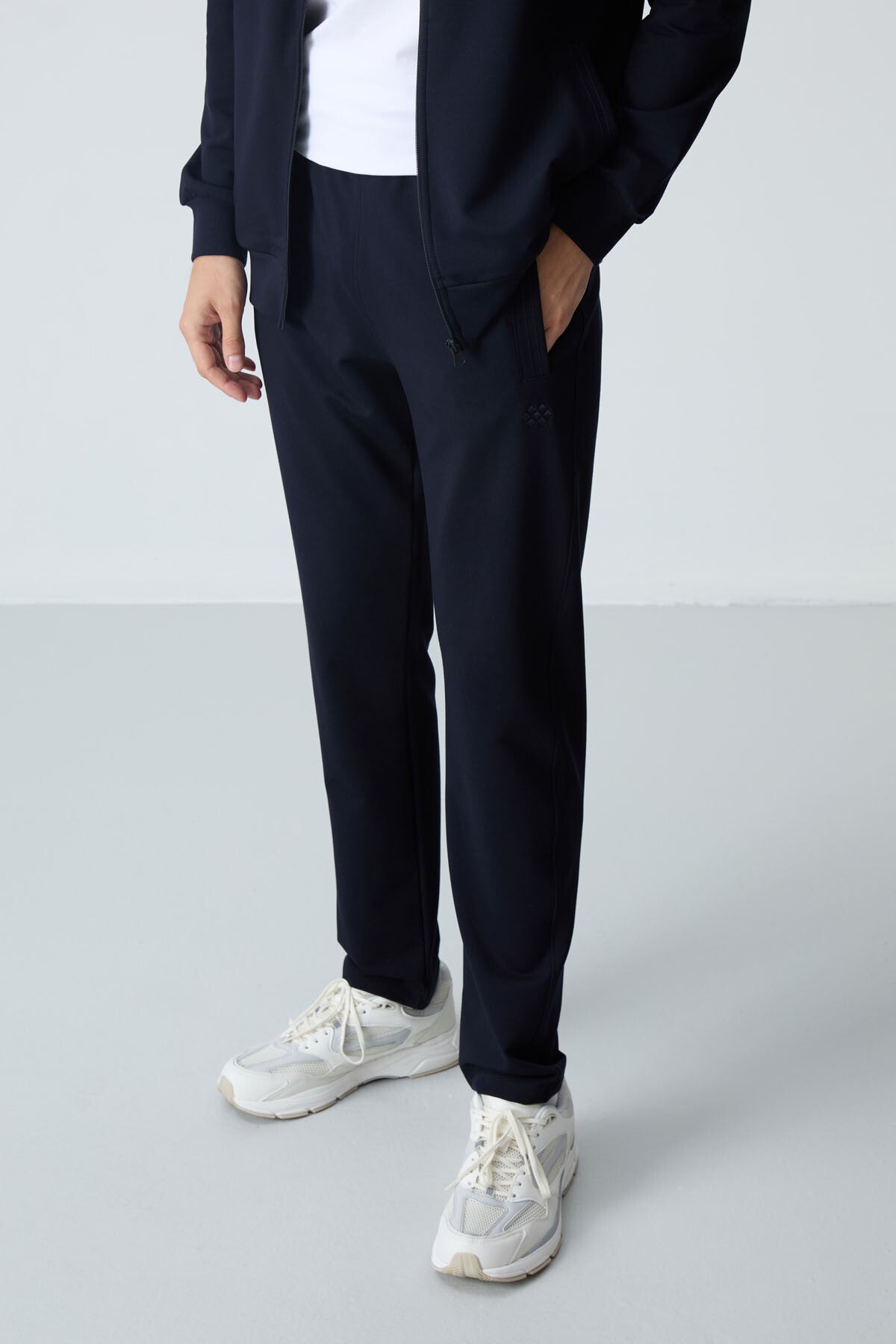 Image of Lacivert Pamuklu Kalın Yumuşak Dokulu Comfort Fit Basic Erkek Eşofman Takım - 85260