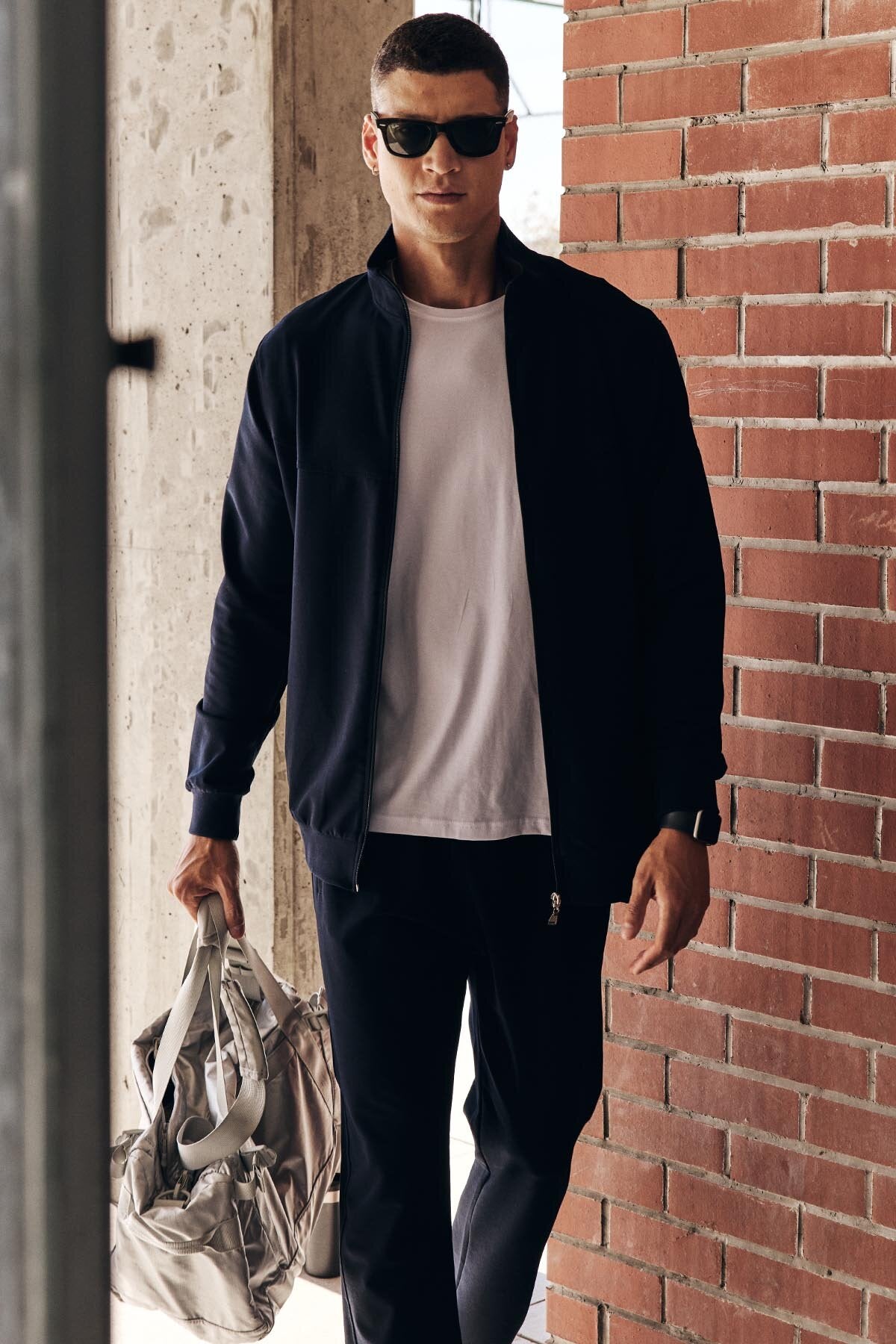 Image of Lacivert Pamuklu Kalın Yumuşak Dokulu Comfort Fit Basic Erkek Eşofman Takım - 85260