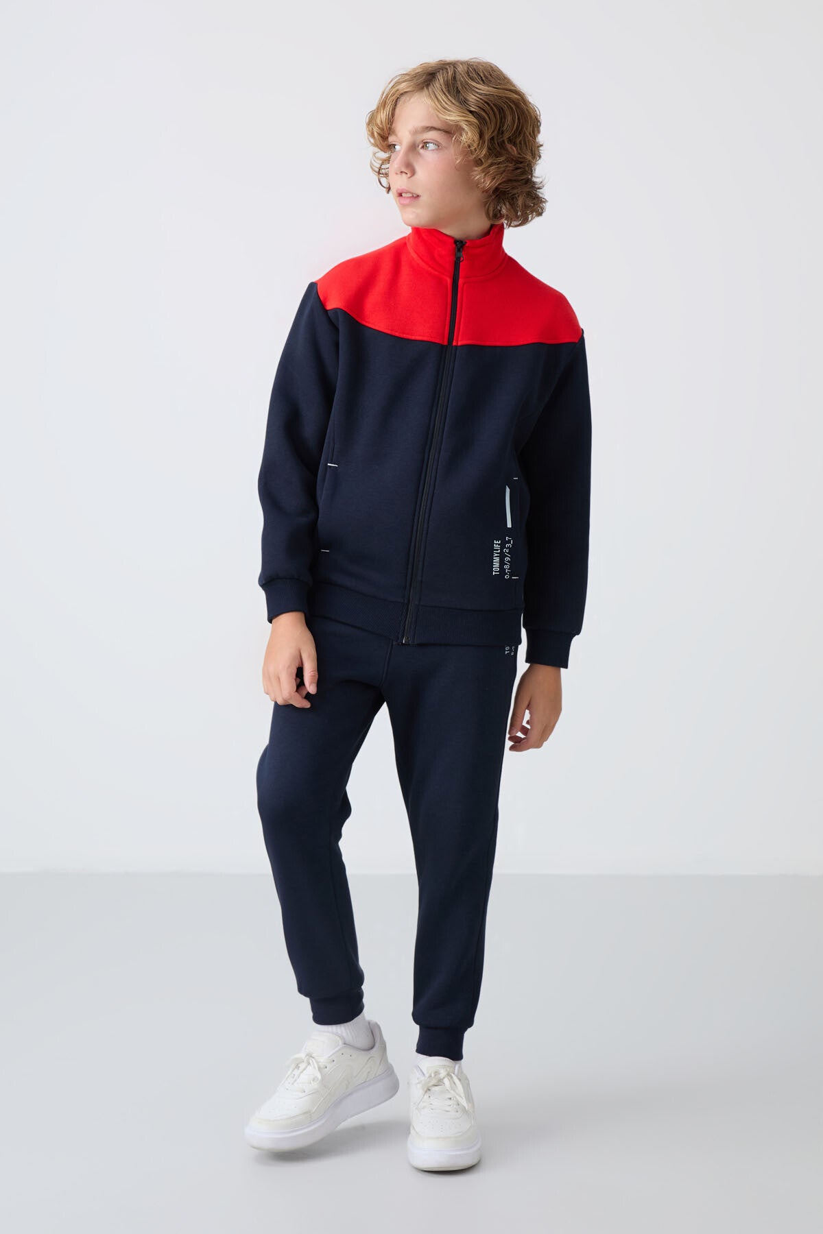 Image of Trening pentru băieți, bleumarin, din bumbac gros, căptușit cu fleece, croială standard, brodat - 11240