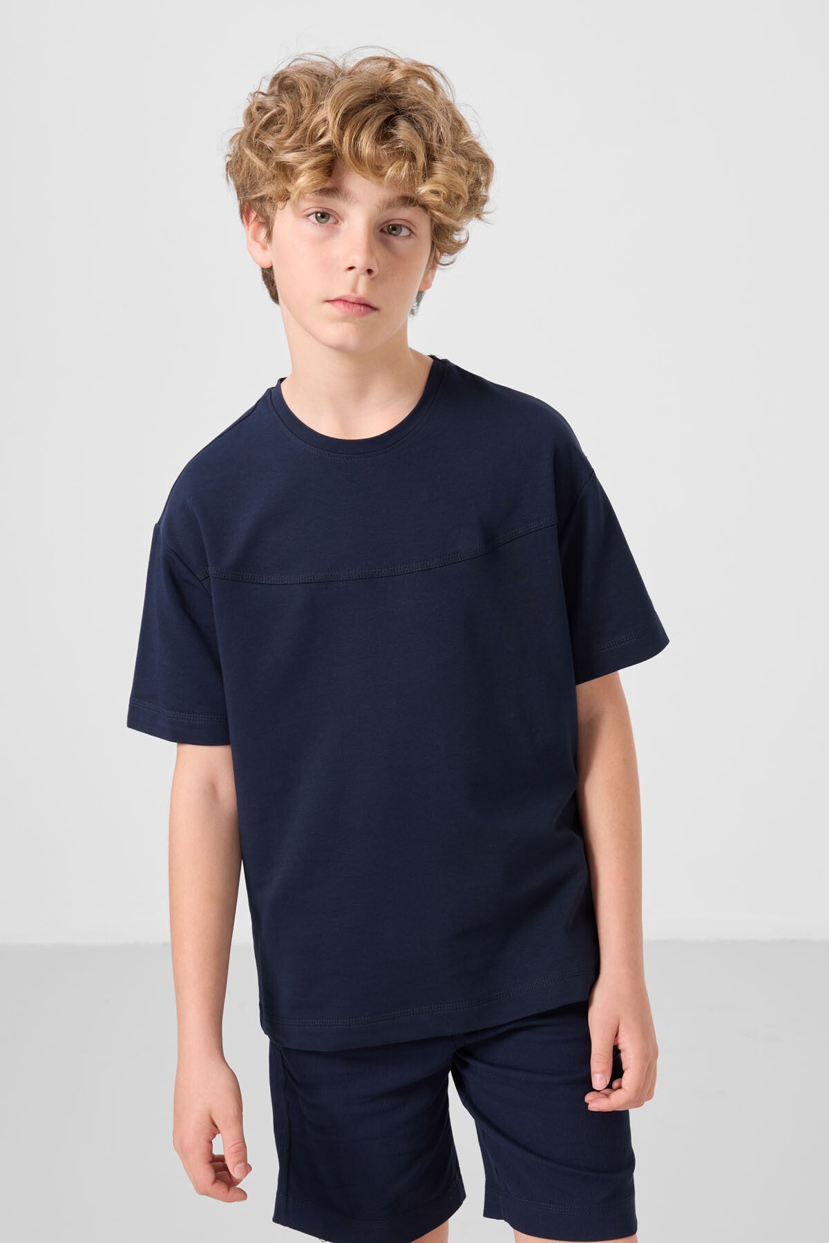 Image of Set pantaloni scurți chino ușori, elastici, din bumbac, bleumarin, croială supradimensionată, pentru băieți - 11279