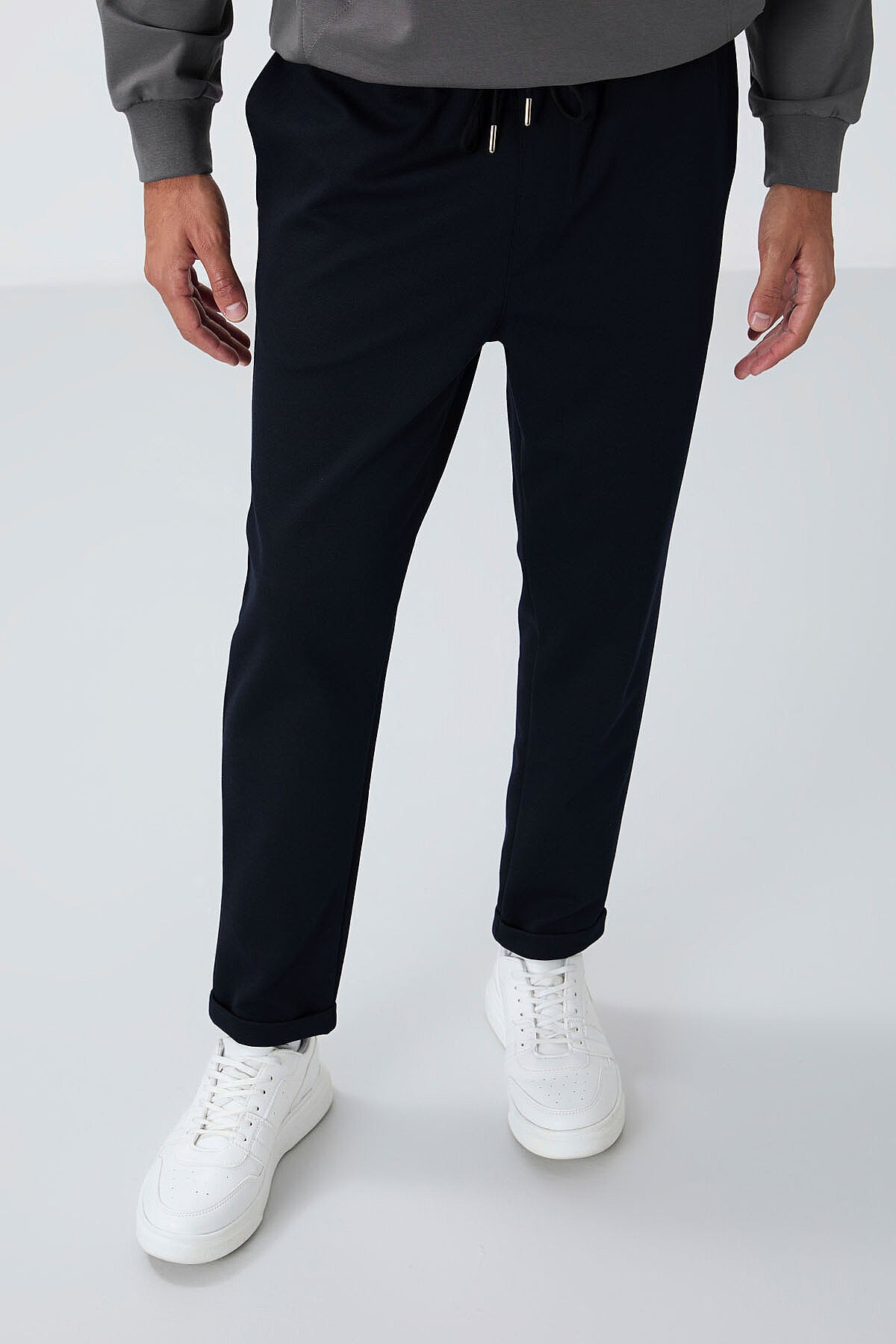 Image of Lacivert Yüzeyi Dokulu Standart Fit Erkek Eşofman Alt - 82154