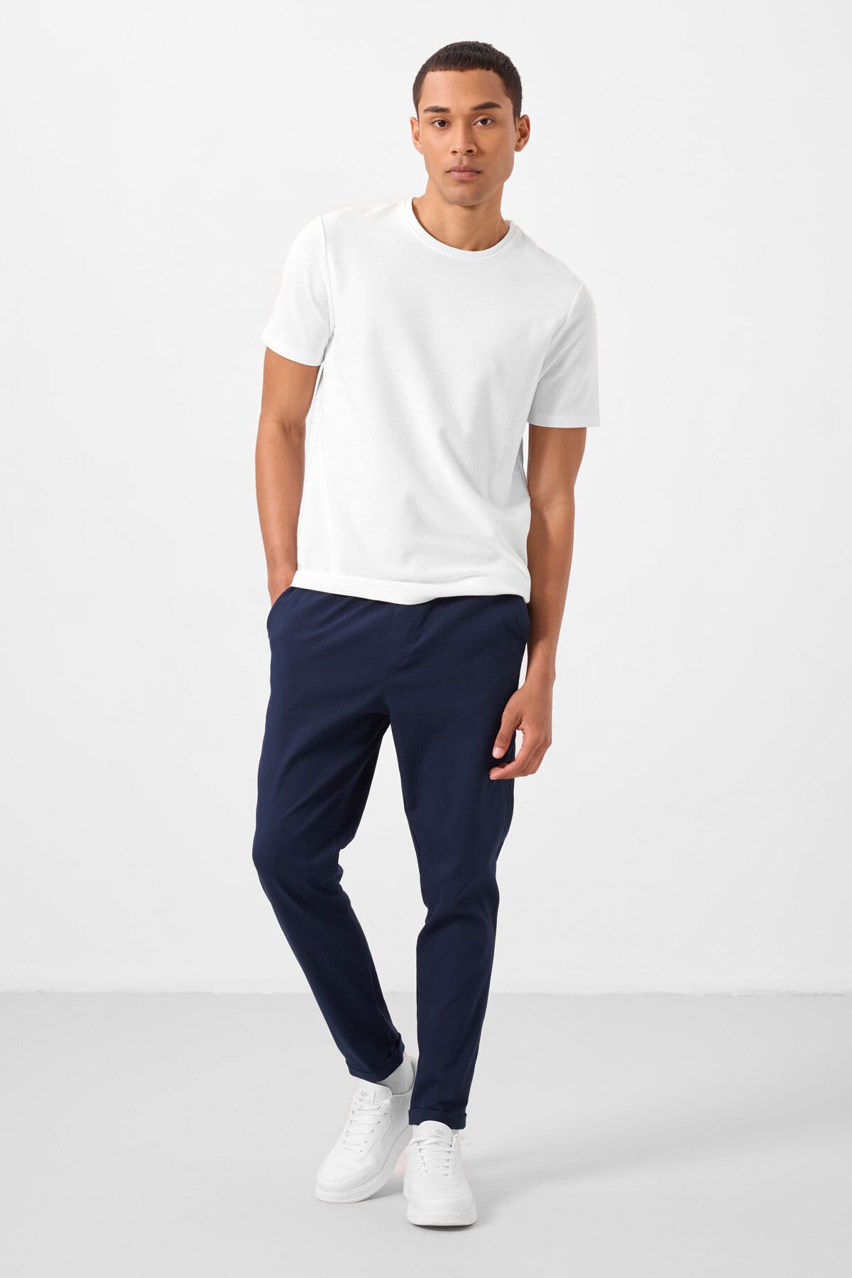 Image of Pantaloni chino ușori, elastici, bleumarin, pentru bărbați - 82178
