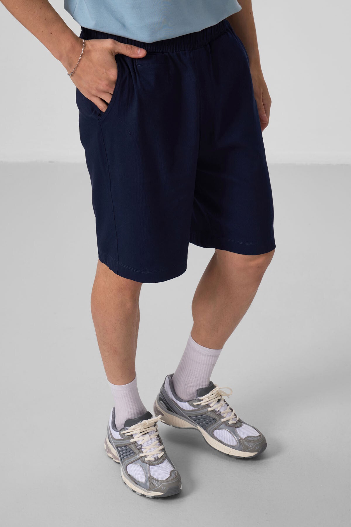 Image of Lacivert Standart Fit Dokuma Hafif Esnek Chino Erkek Şort - 81290