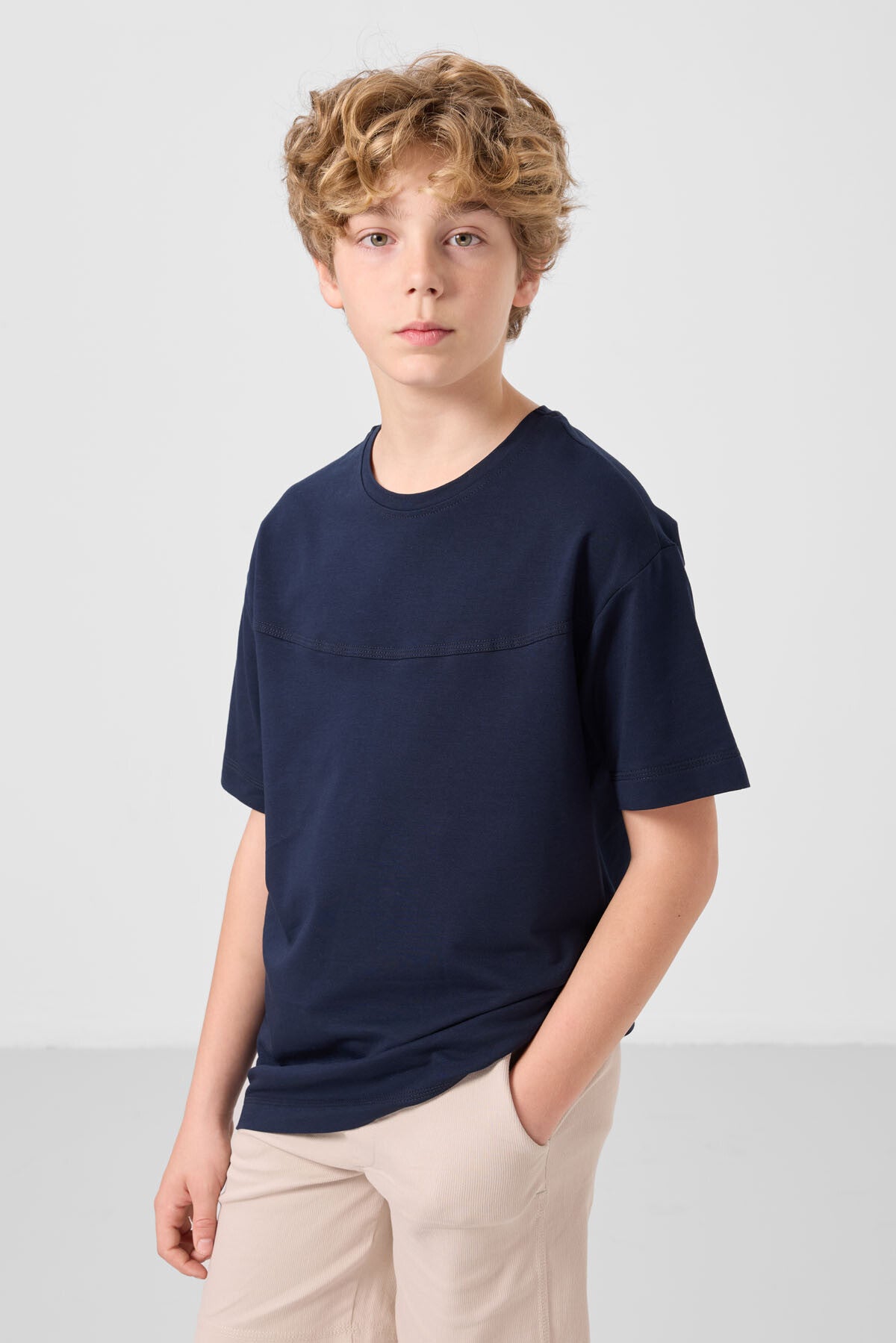Image of Lacivert-Taş Pamuklu Oversize Fit Dokuma Hafif Esnek Chino Erkek Çocuk Şort Takım - 11279