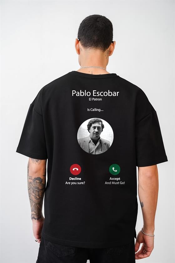 Image of Tricou unisex cu imprimeu Pablo Escobar Is Cheaming, mărime supradimensionată