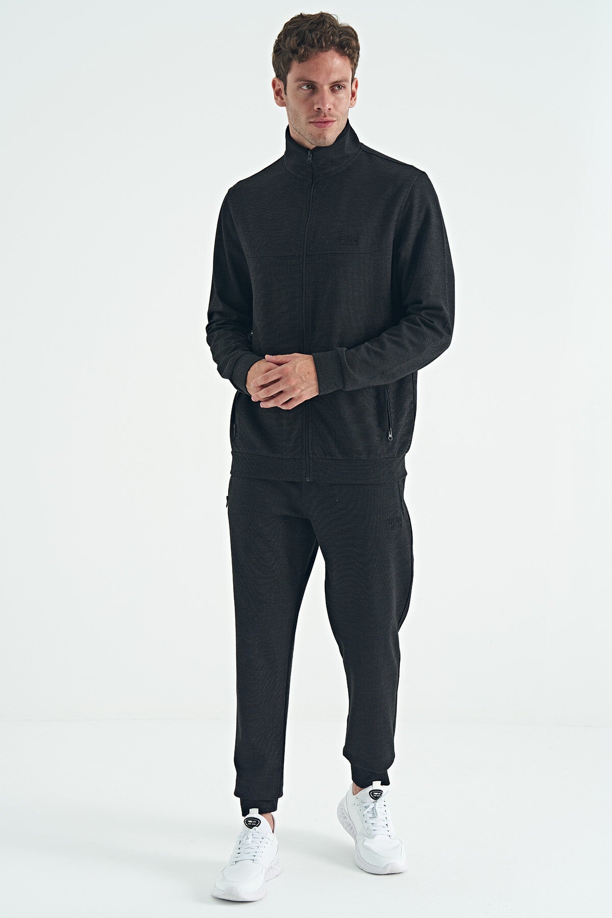 Image of Set trening Hugo Jogger antracit pentru bărbați - 85198