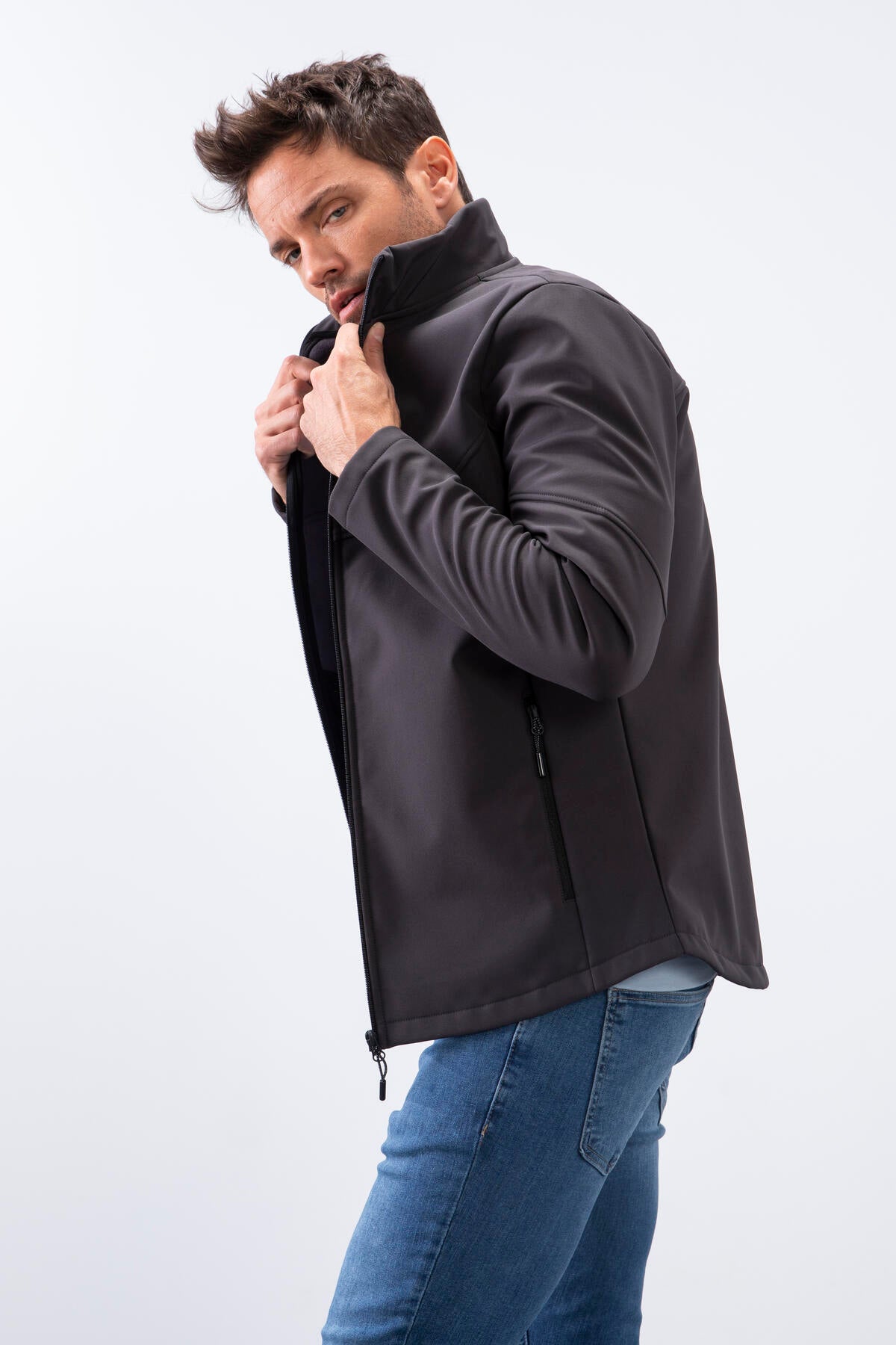 Image of Antrasit Fermuarlı Dik Yaka Su ve Rüzgar Geçirmez Softshell Erkek Mont - 88050