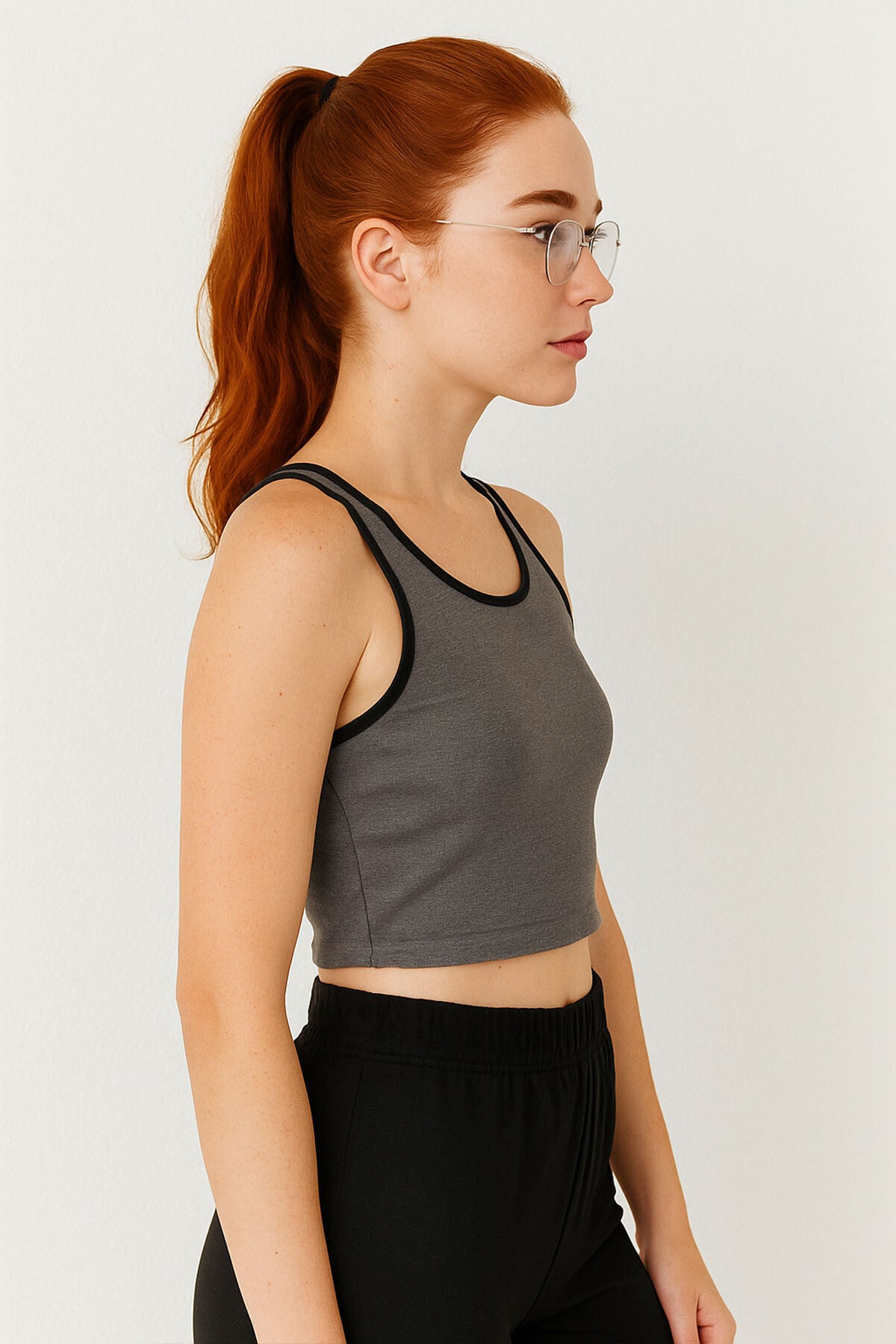 Image of Antrasit Melanj Basic Sıfır Kol Dar Kalıp U Yaka Kadın Crop Top Atlet - 97162