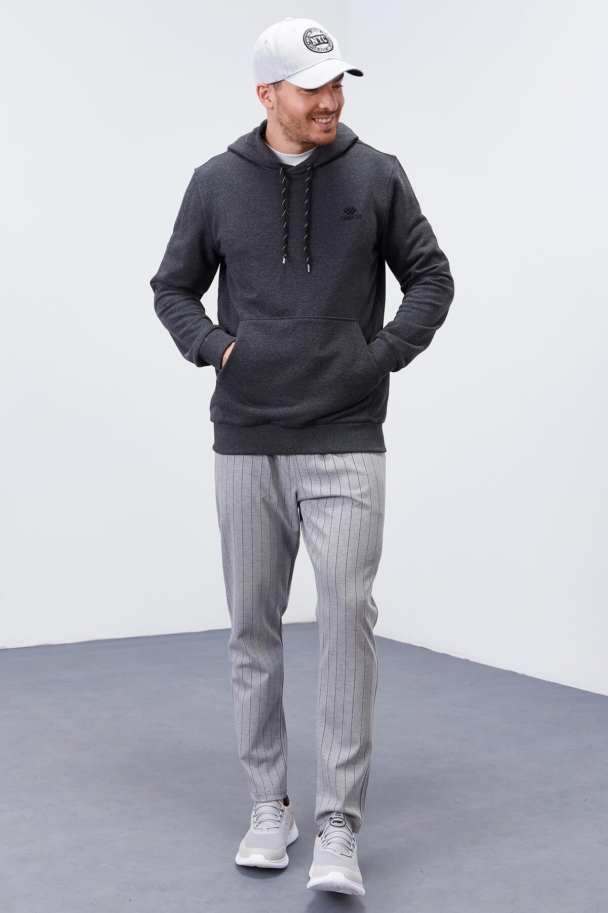 Image of Antrasit Melanj Kanguru Cep Standart Kalıp Kapüşonlu Erkek Sweatshirt - 87872