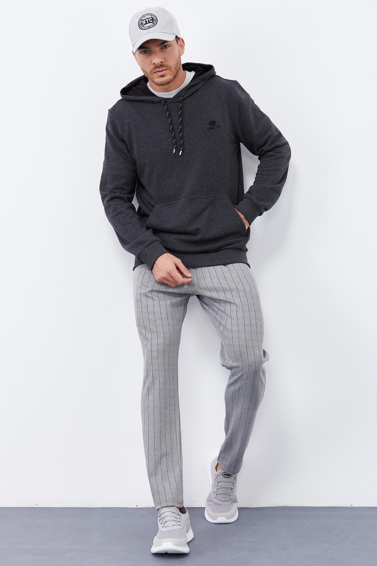 Image of Antrasit Melanj Kanguru Cep Standart Kalıp Kapüşonlu Erkek Sweatshirt - 87872
