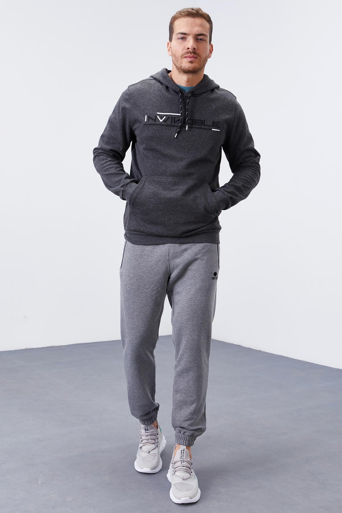 Image of Antrasit Melanj Kanguru Cep Standart Kalıp Kapüşonlu Erkek Sweatshirt - 87883