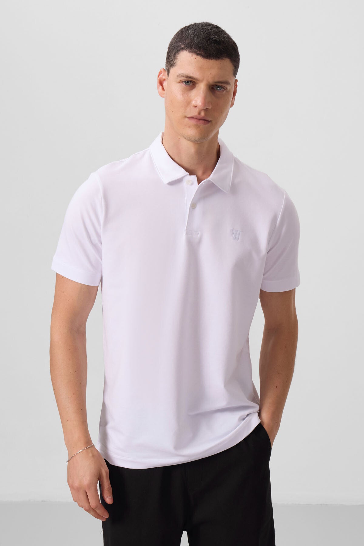 Image of Beyaz Standart Kalıp Basic Polo Yaka Erkek T-Shirt - 87768