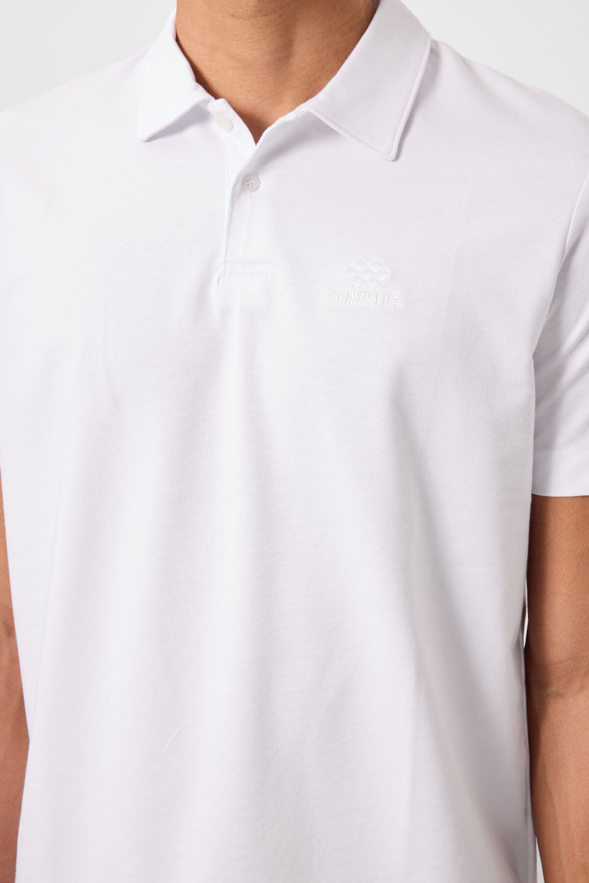 Image of Beyaz Standart Kalıp Basic Polo Yaka Erkek T-Shirt - 87748