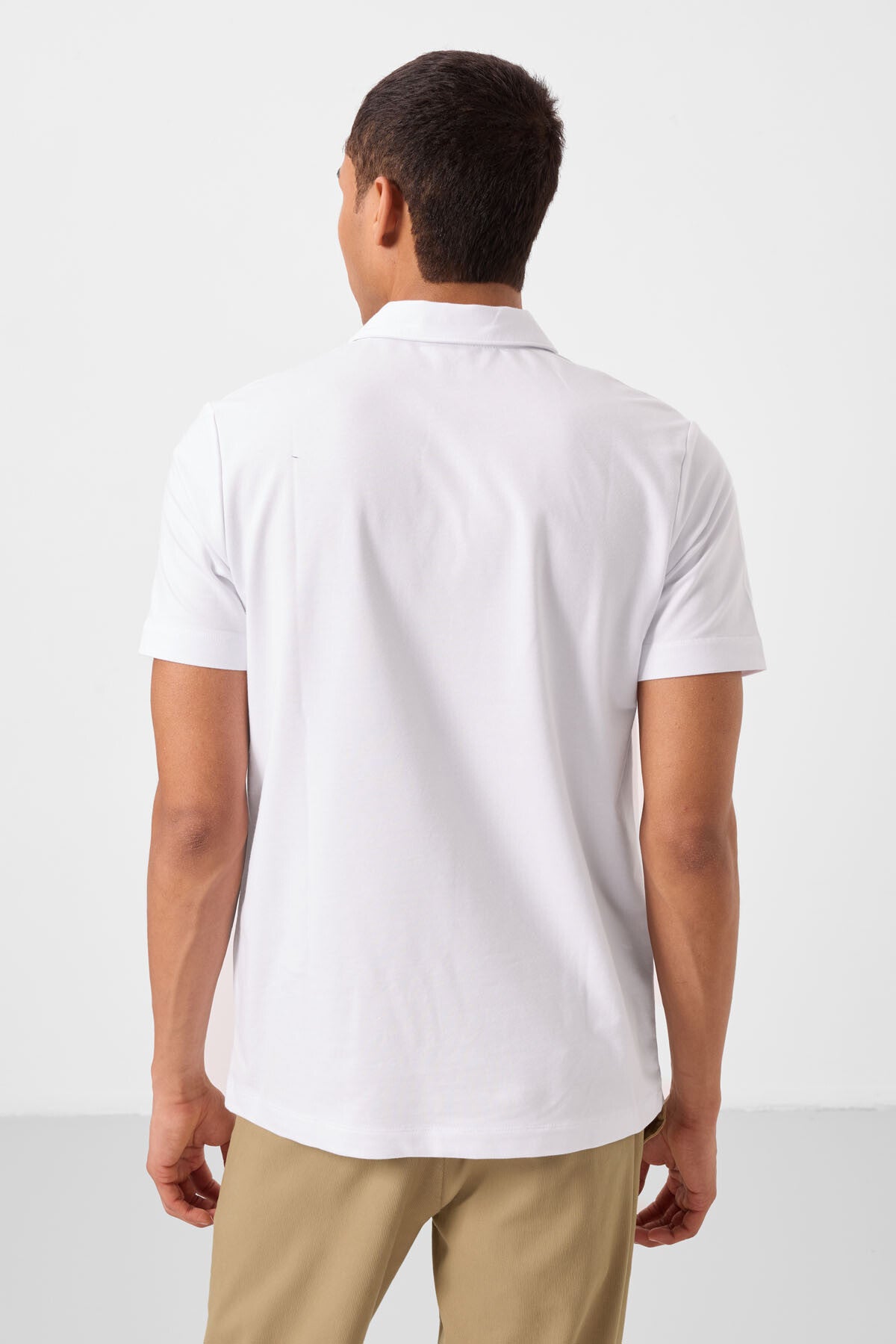 Image of Beyaz Standart Kalıp Basic Polo Yaka Erkek T-Shirt - 87748