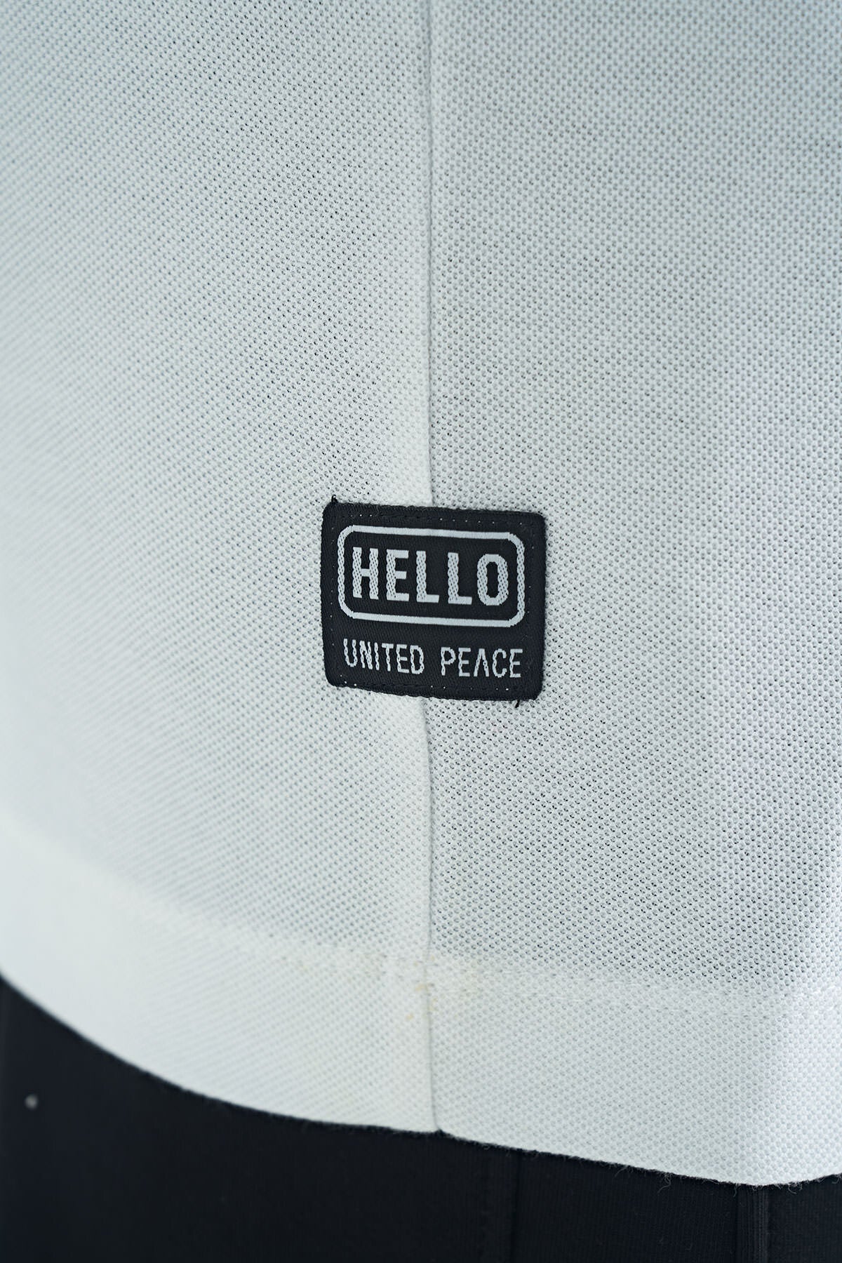 Image of Beyaz Yazı Nakışlı Baskı Detaylı Standart Kalıp Polo Yaka Erkek T-Shirt - 88239
