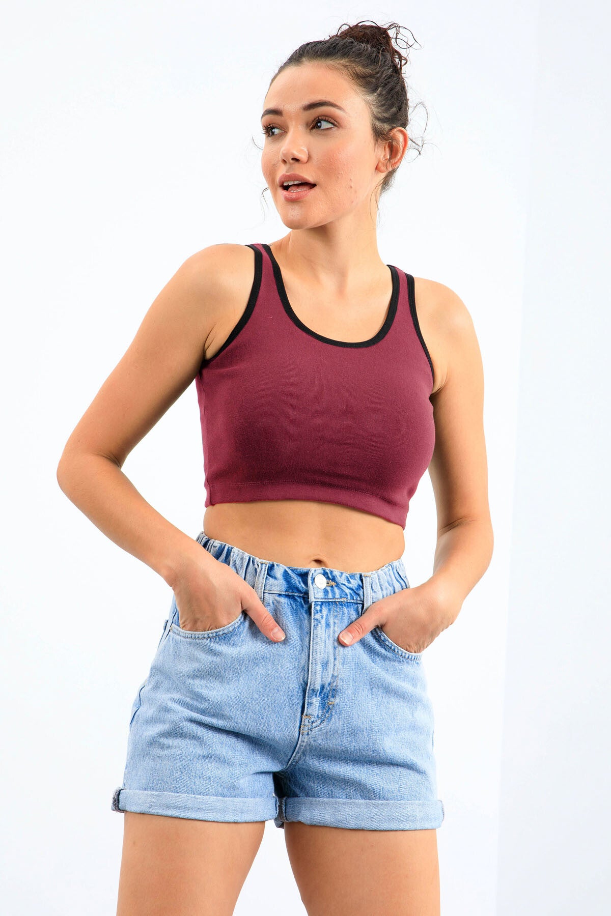 Image of Bordo Basic Sıfır Kol Dar Kalıp U Yaka Kadın Crop Top Atlet - 97162