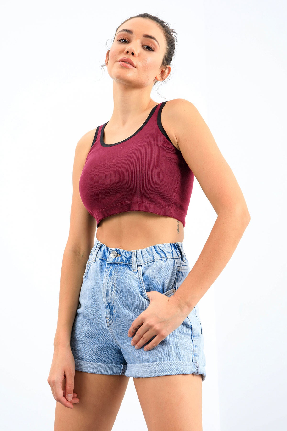 Image of Bordo Basic Sıfır Kol Dar Kalıp U Yaka Kadın Crop Top Atlet - 97162