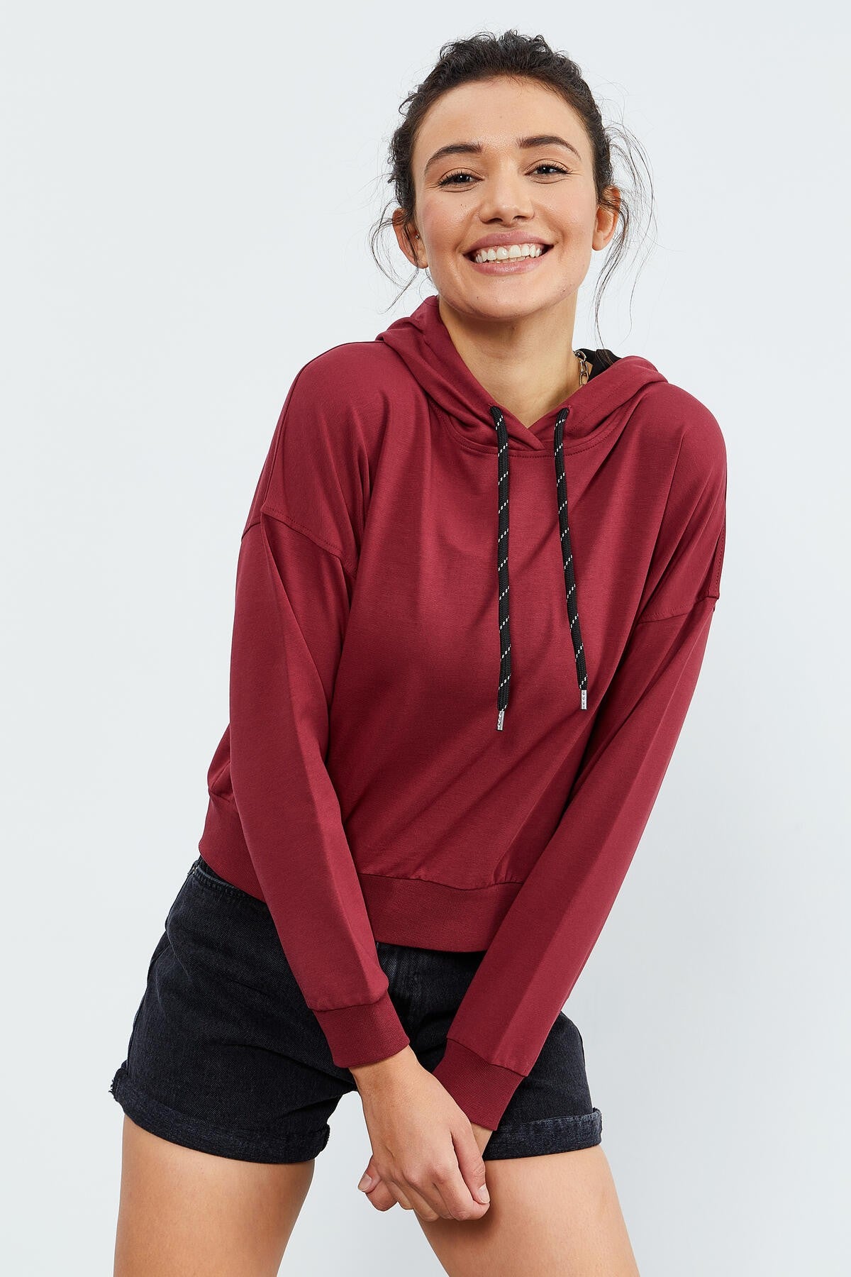 Image of Bordo Uzun Kol Rahat Form Kapüşonlu Kadın Sweatshirt - 97115